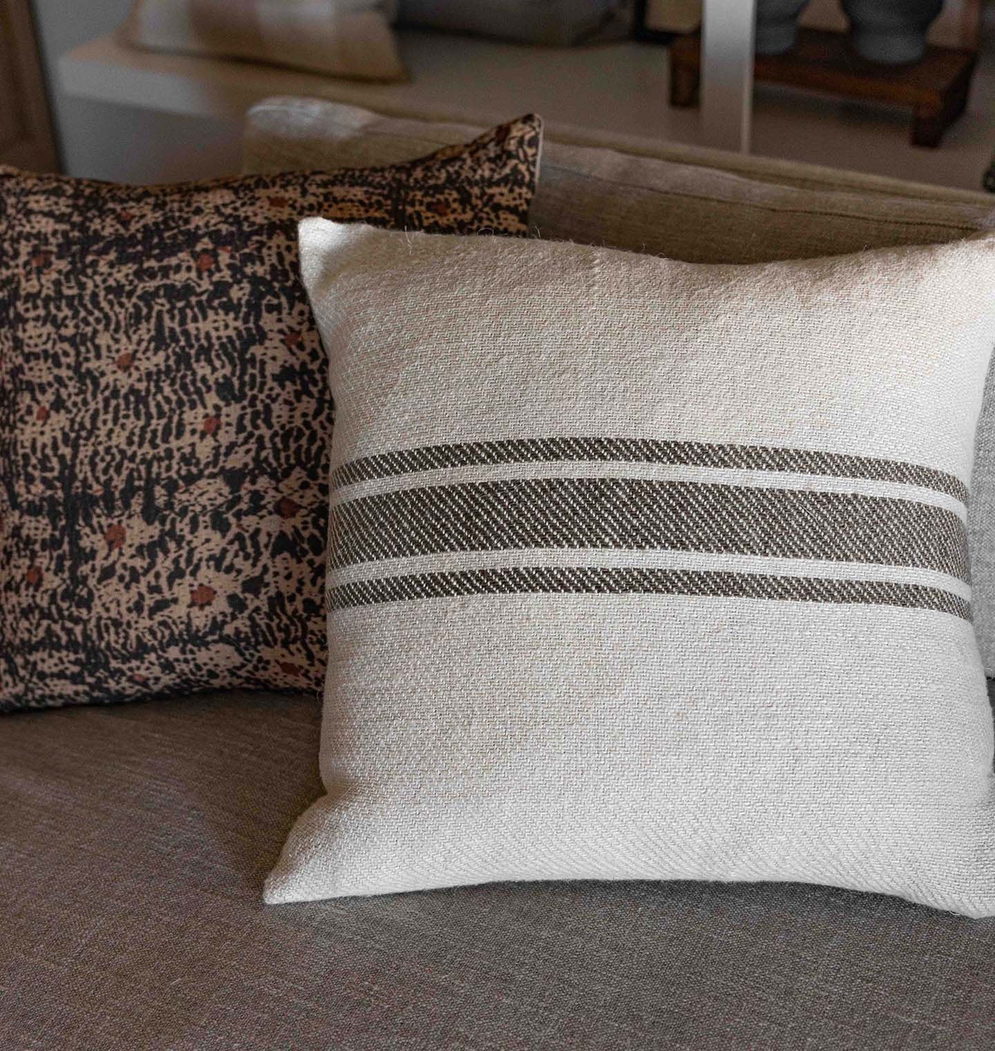 Amber Interiors - August Pillow 20" x 20"