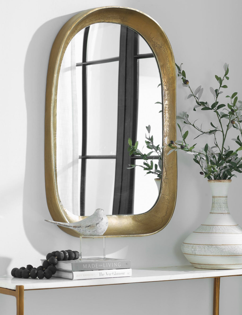 Lulu and Georgia - Nylah Mirror