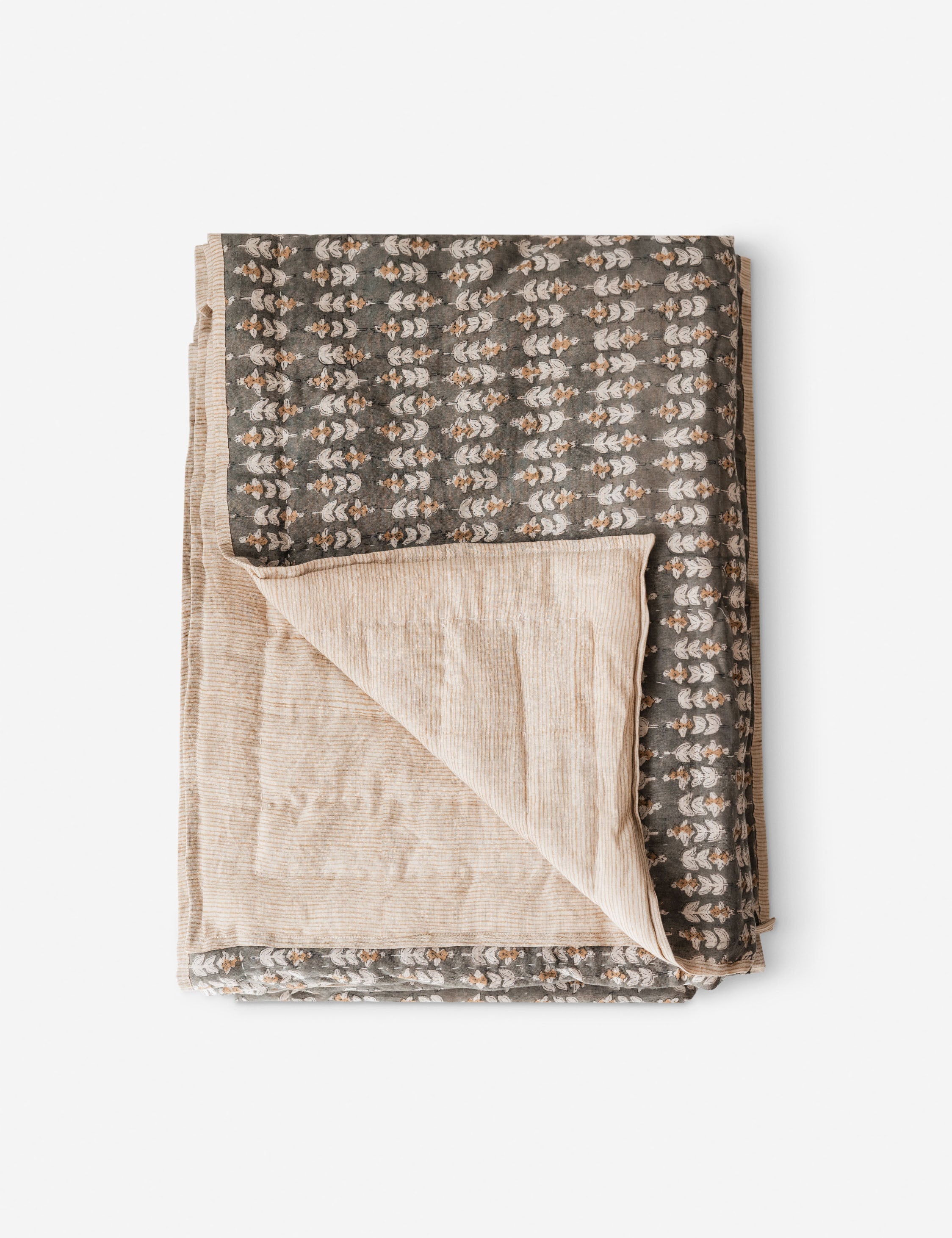 Lulu and Georgia - Berrien Quilt