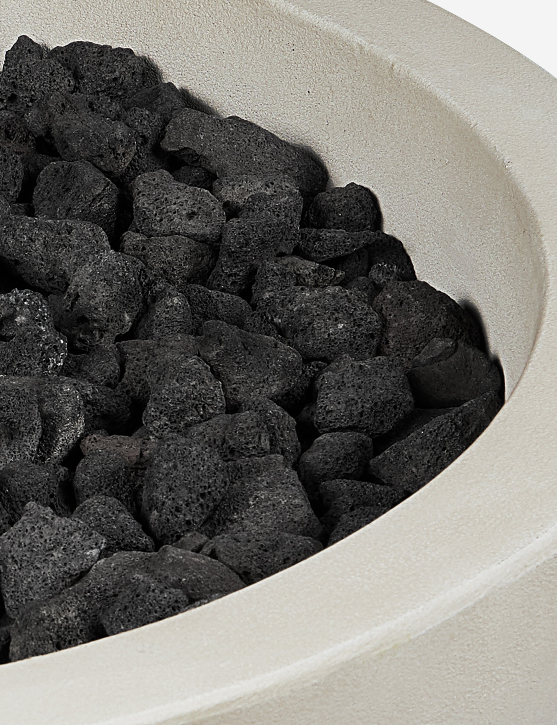 Lulu and Georgia - Benno Fire Bowl