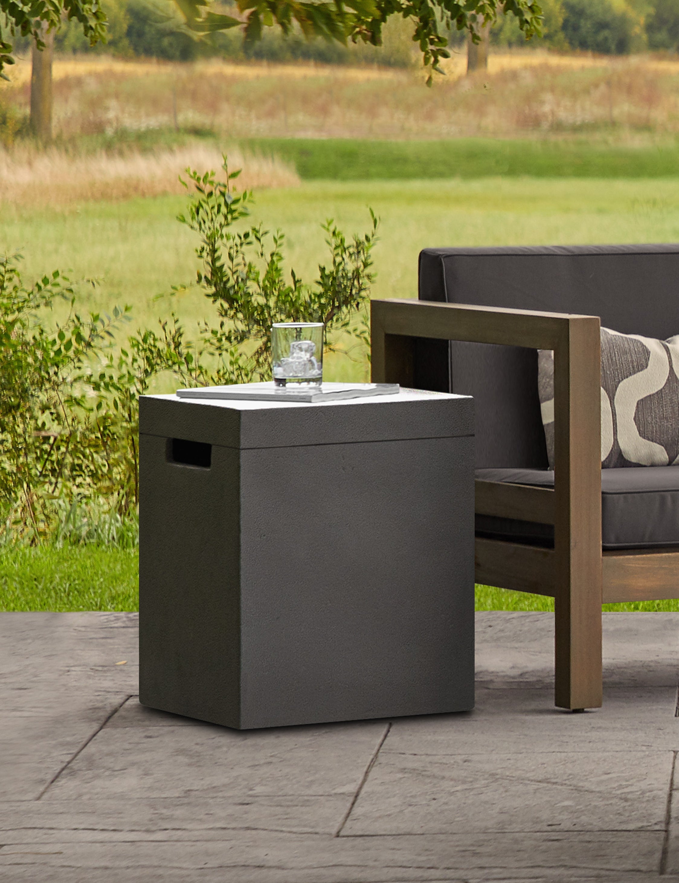 Lulu and Georgia - Pascual Propane Tank Cover