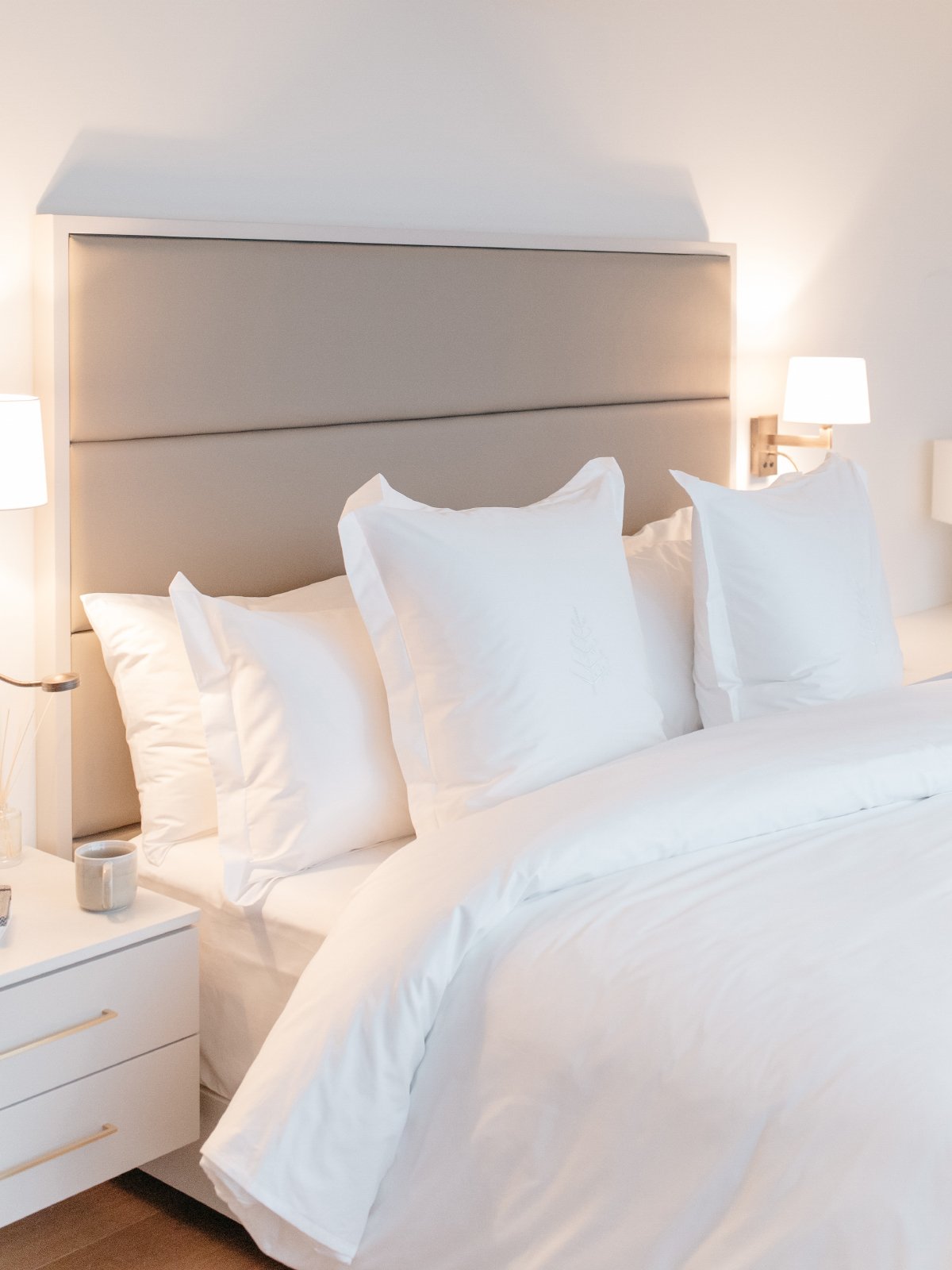 Four Seasons - Down Alternative Euro Pillow