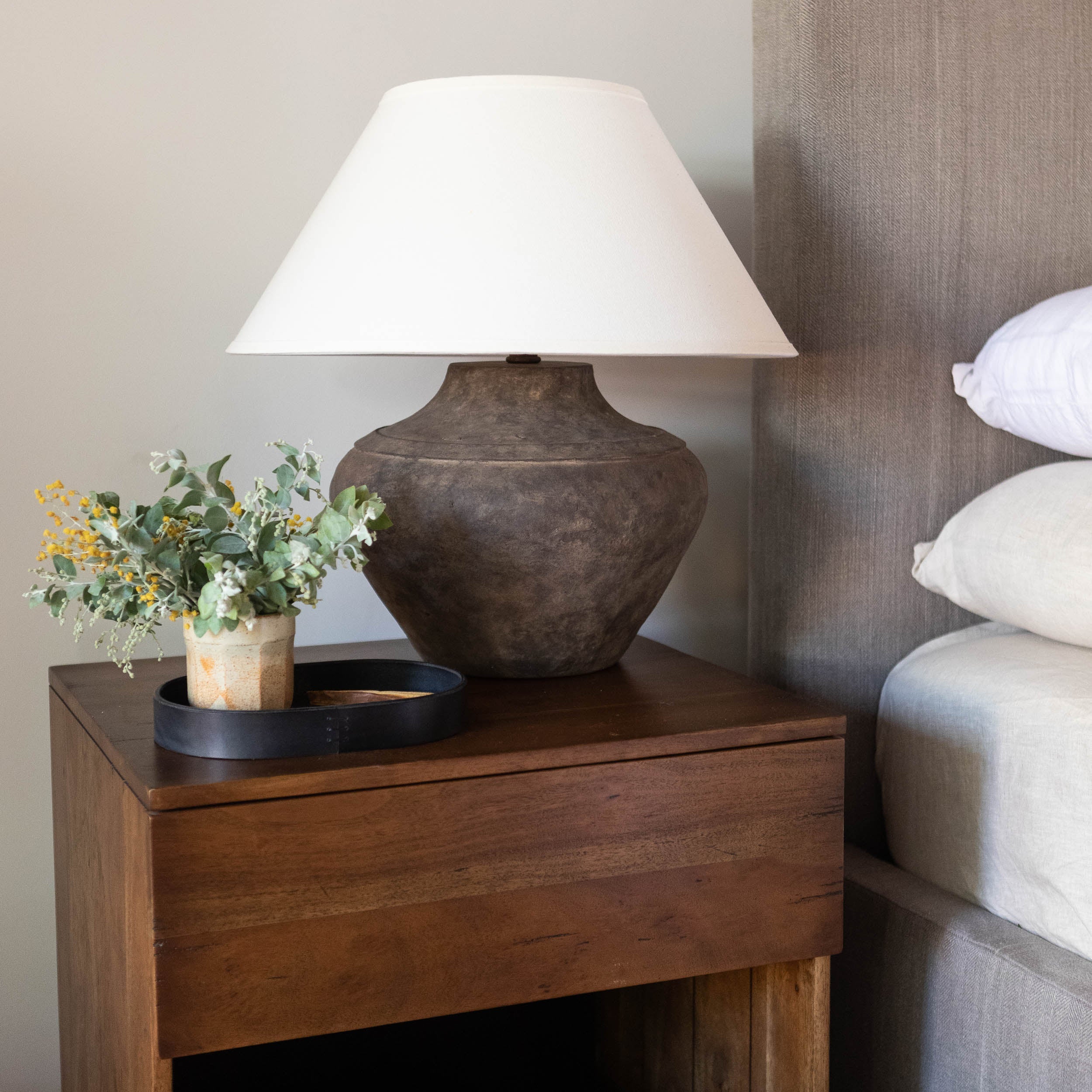 Amber Interiors - Calabria Rustico Table Lamp