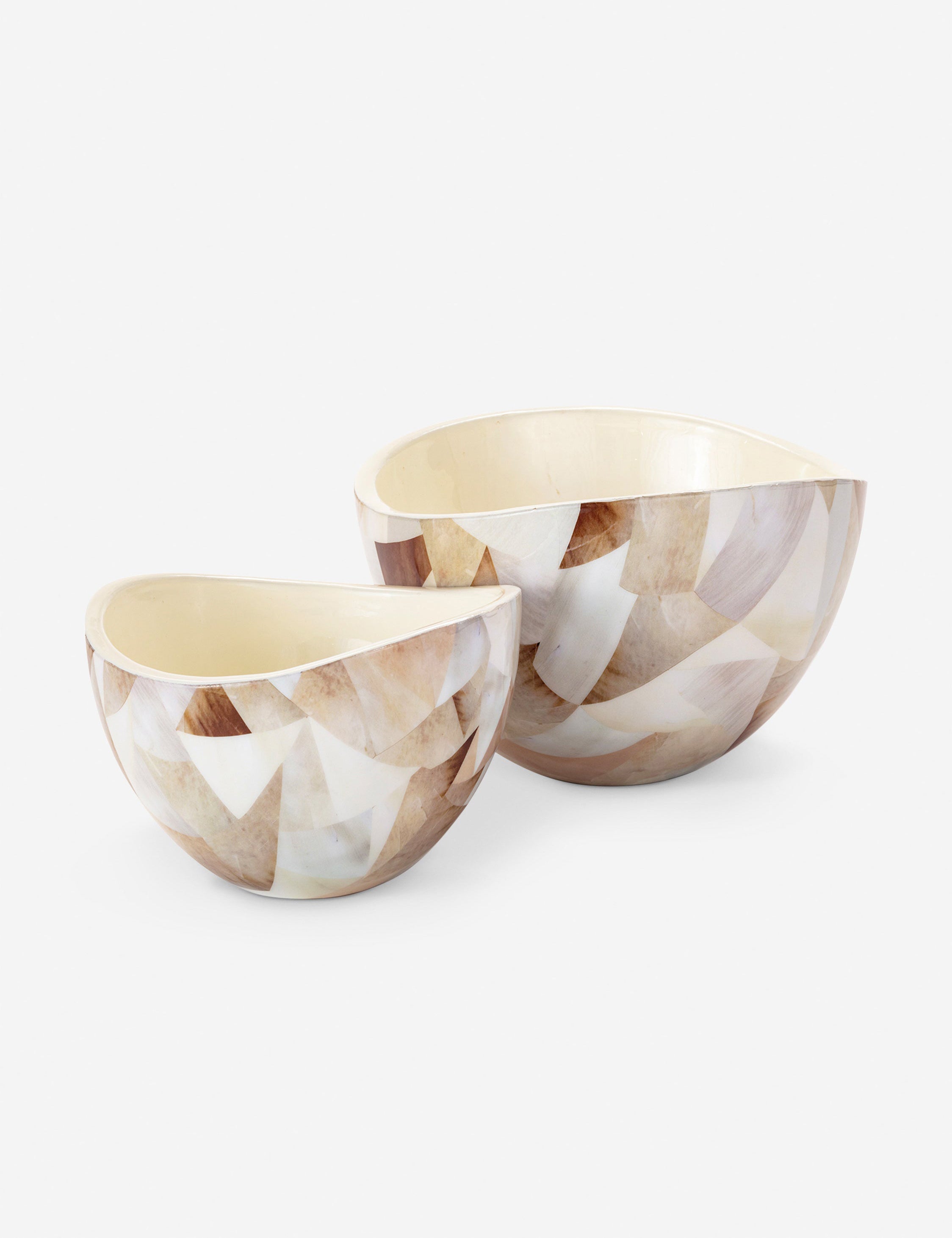 Lulu and Georgia - Jake Bowl by Regina Andrew