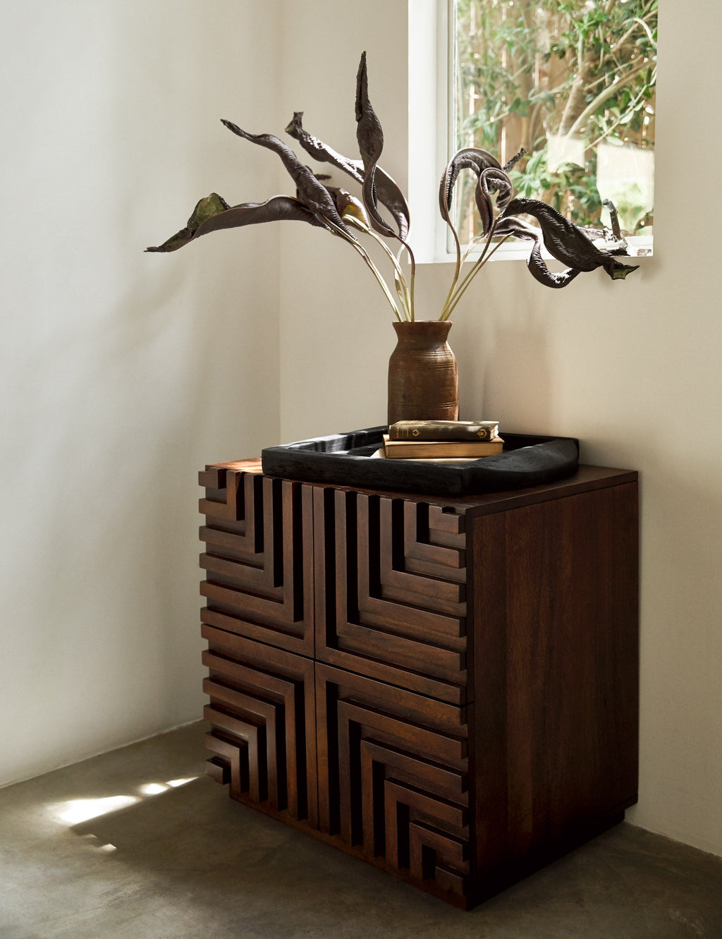 Lulu and Georgia - Cinzia Nightstand