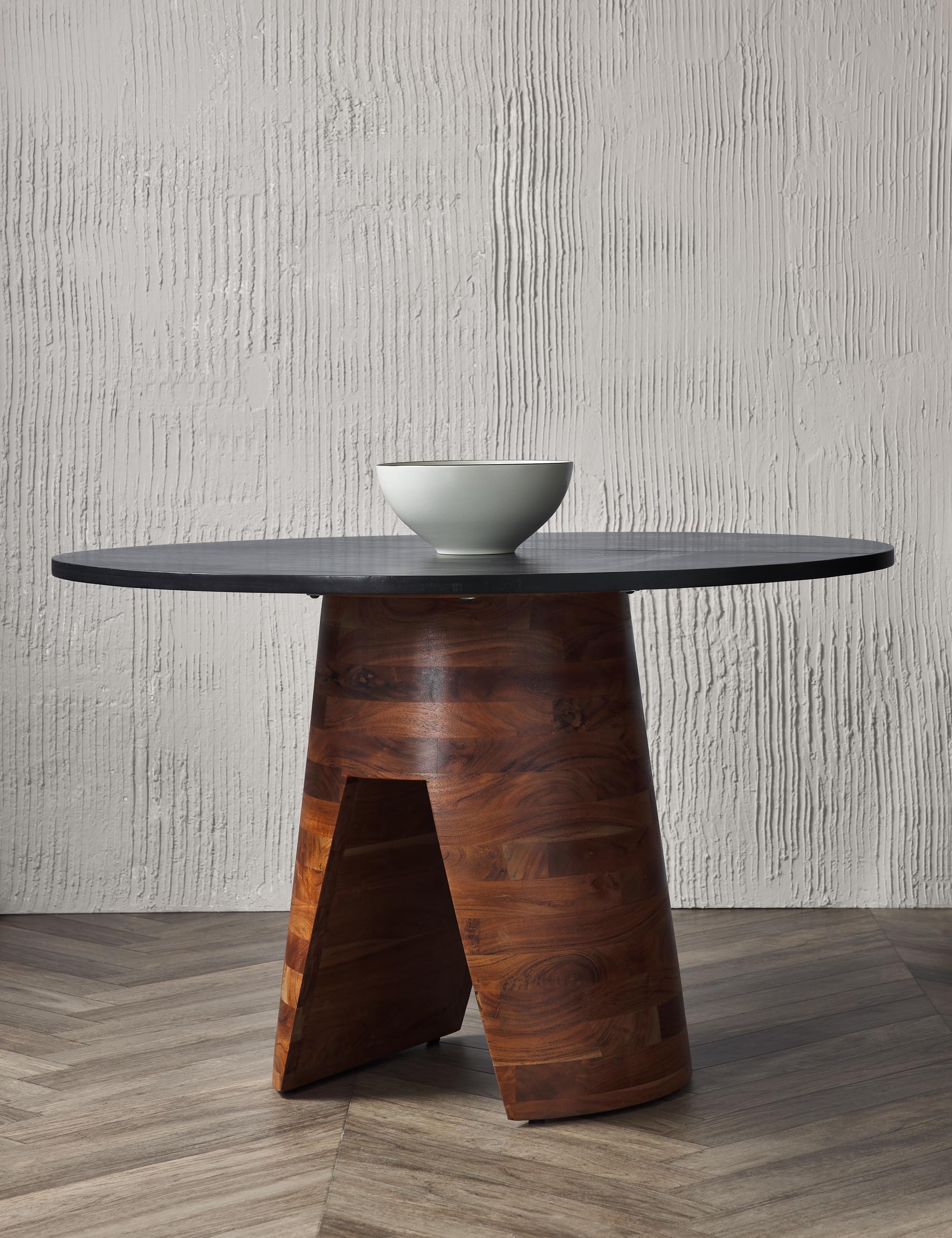 Lulu and Georgia - Adler Round Dining Table