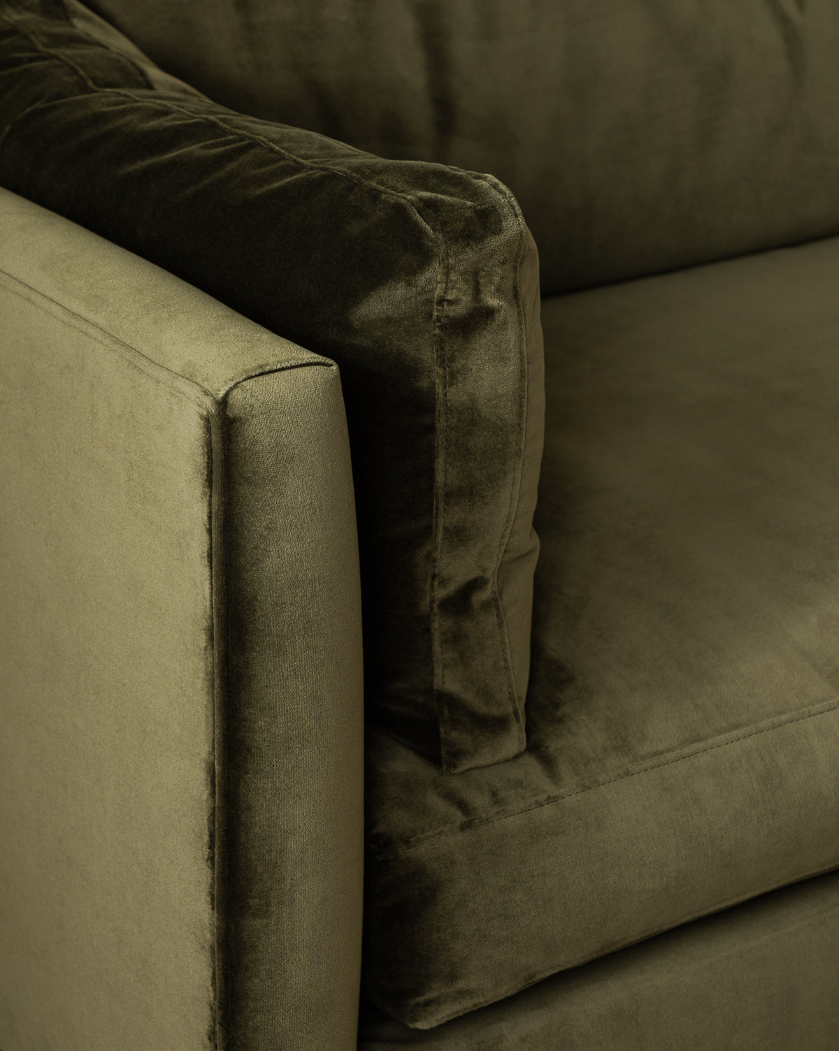 McGee & Co - Haverford Upholstered Sofa 90"