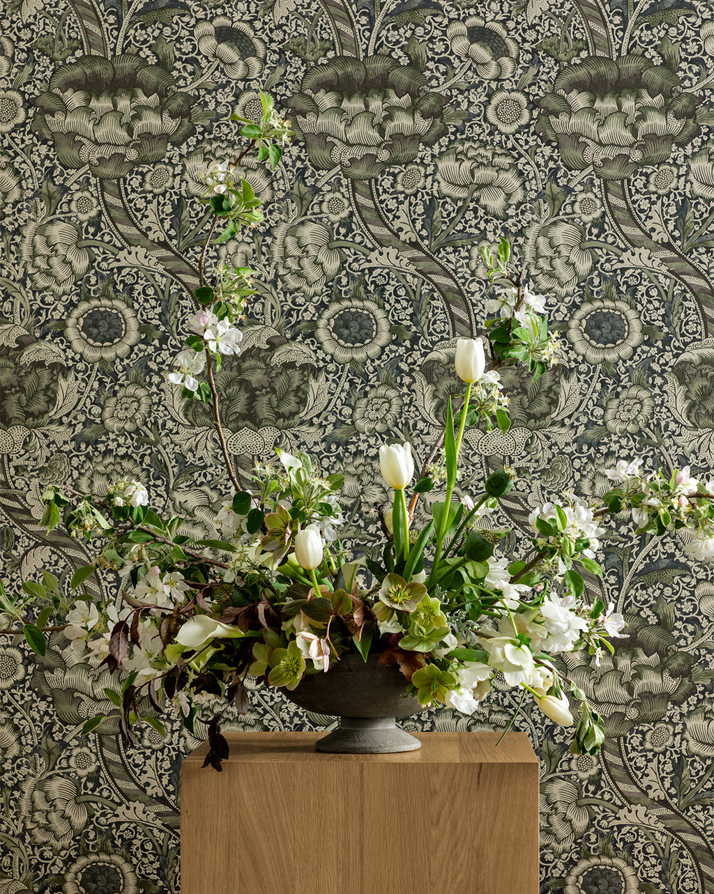 McGee & Co - Morris & Co. x McGee & Co. Wandle Wallpaper