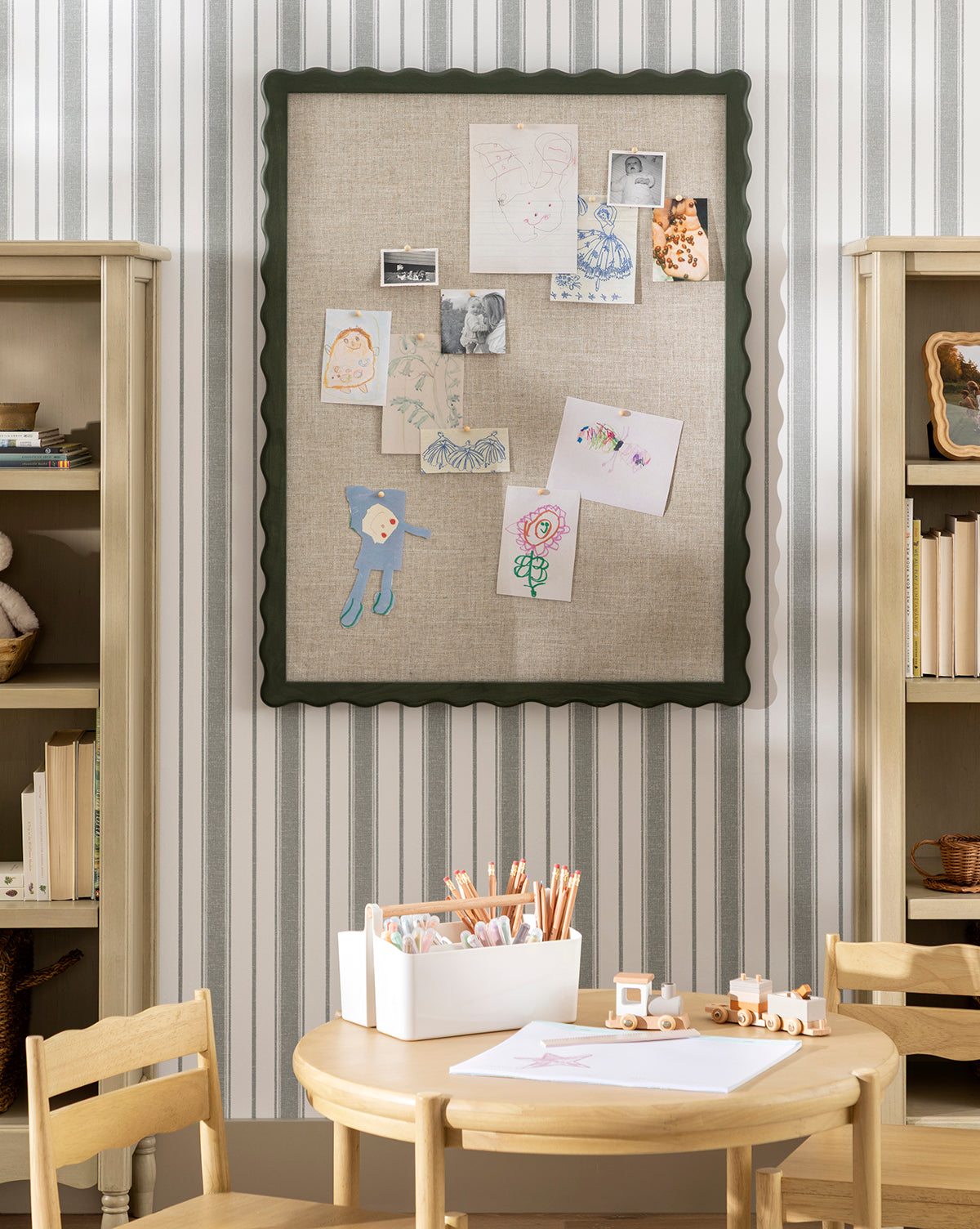 McGee & Co - Laverde Pin Board