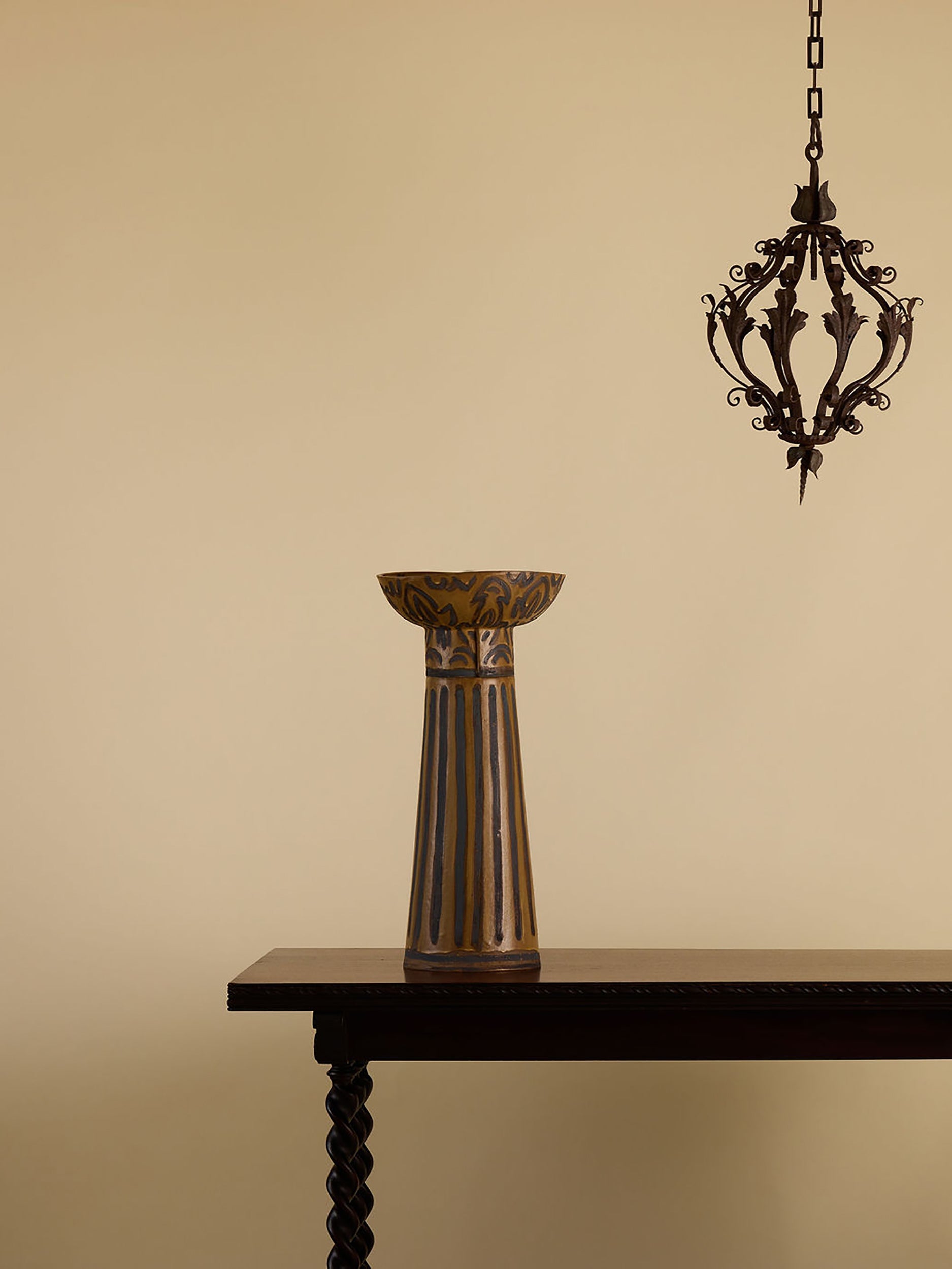 Nicky Kehoe - Colonna Lamp