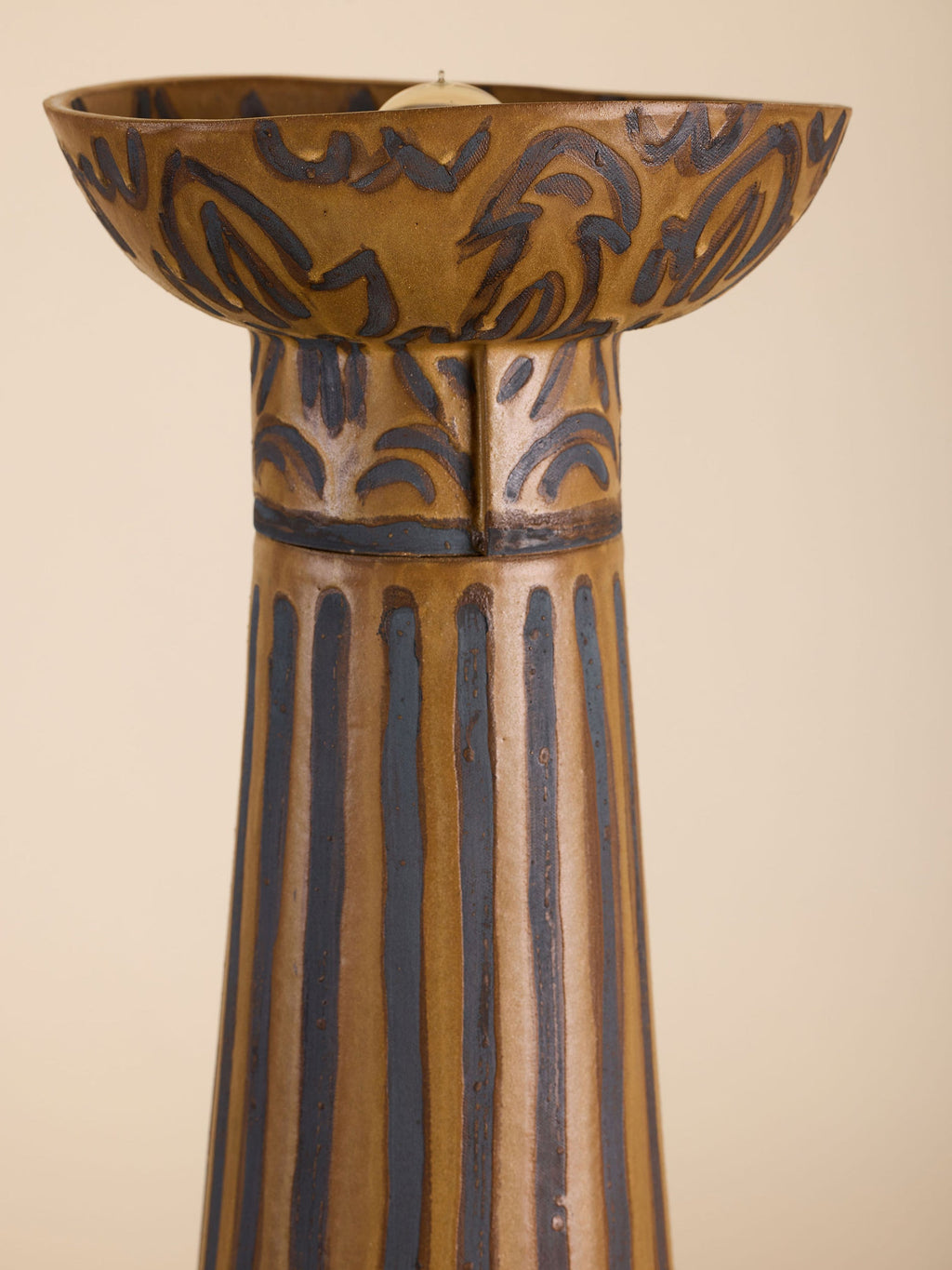 Nicky Kehoe - Colonna Lamp