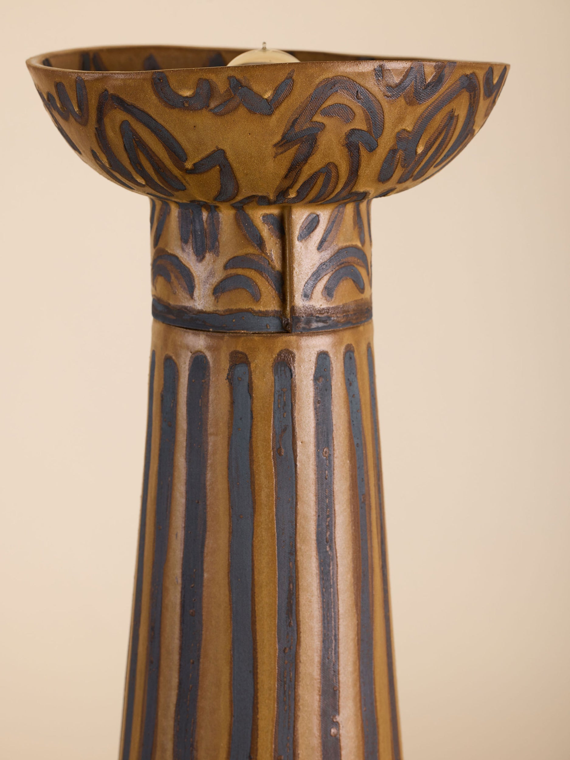 Nicky Kehoe - Colonna Lamp