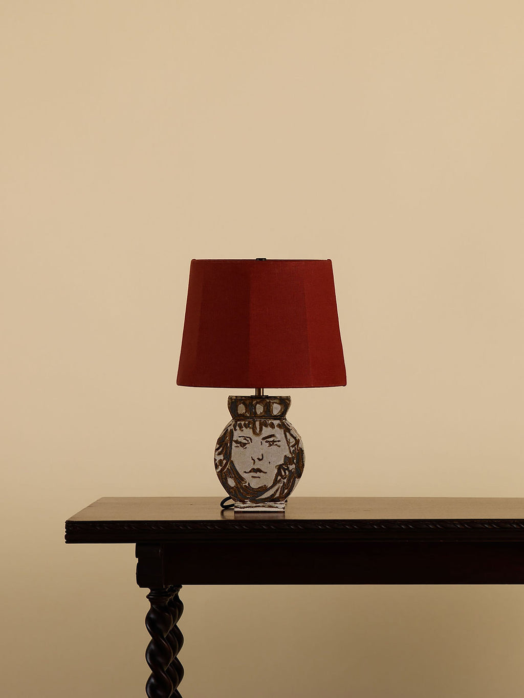 Nicky Kehoe - Donna Lamp