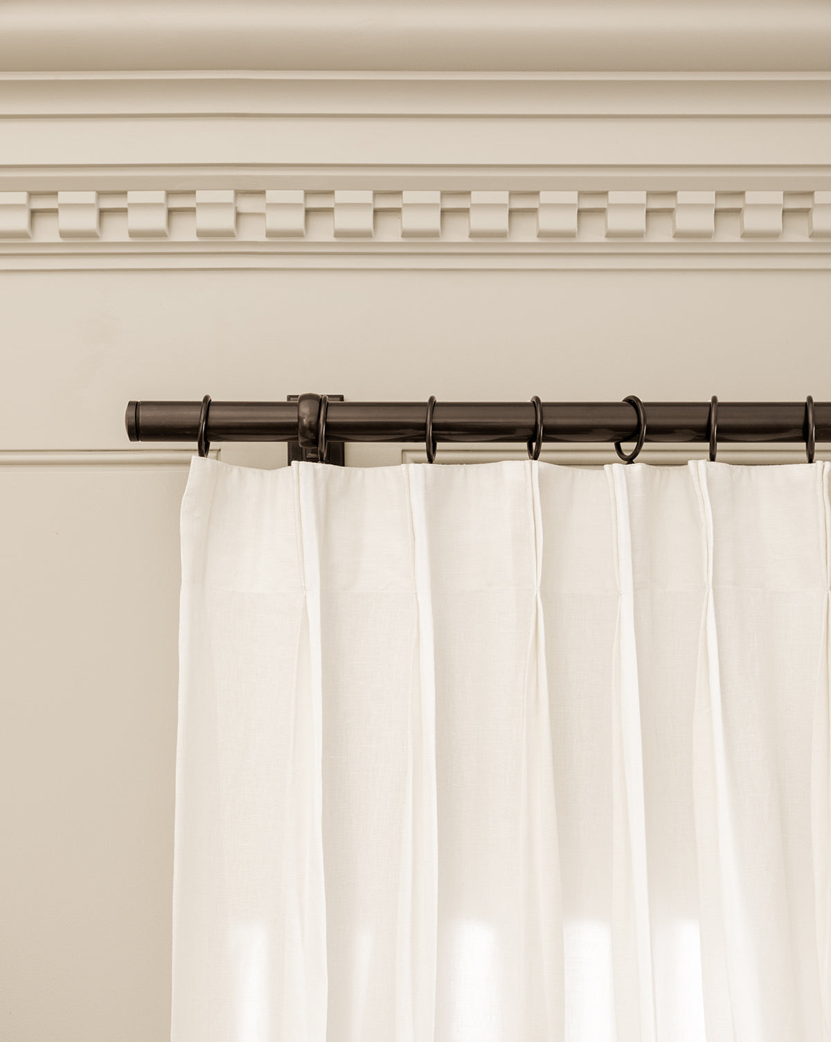 McGee & Co - Adjustable Drapery Rod