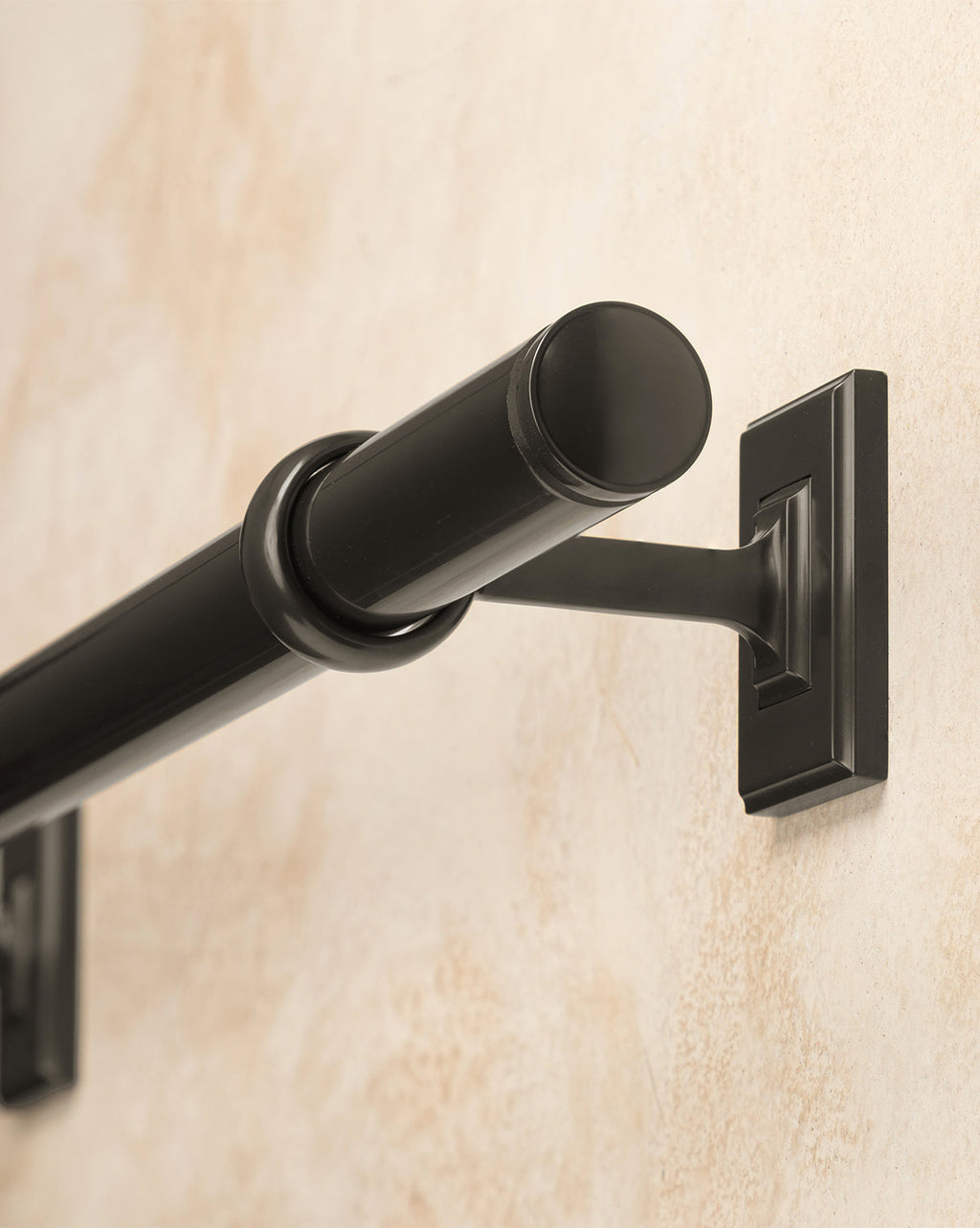 McGee & Co - Adjustable Drapery Rod