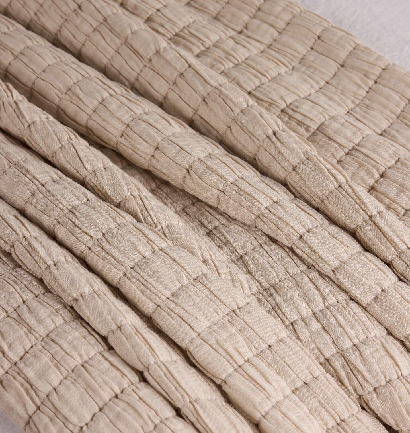Amber Interiors - Farrah Throw Blanket