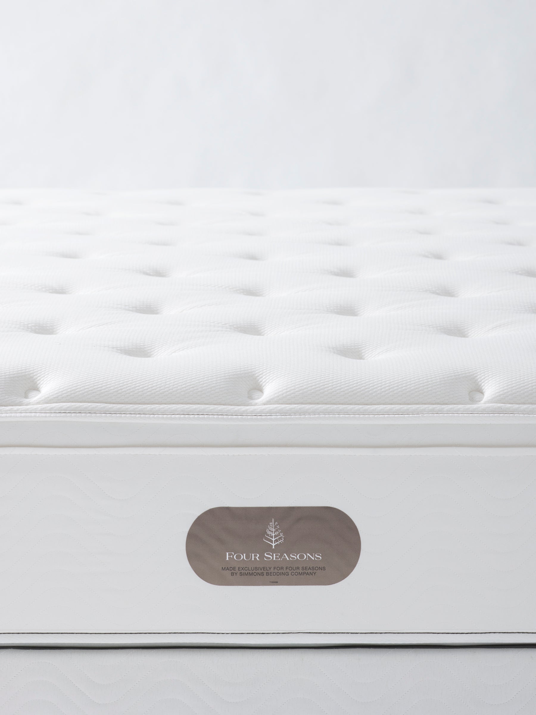 Four Seasons - Signature Plush Mattress
