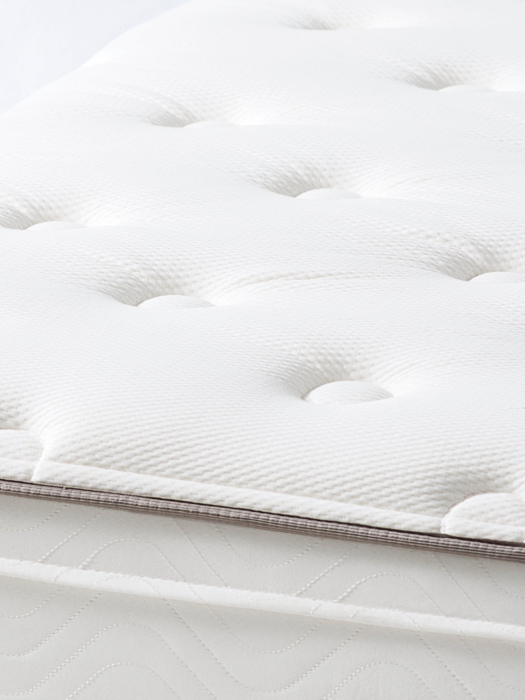 Four Seasons - Signature Mattress