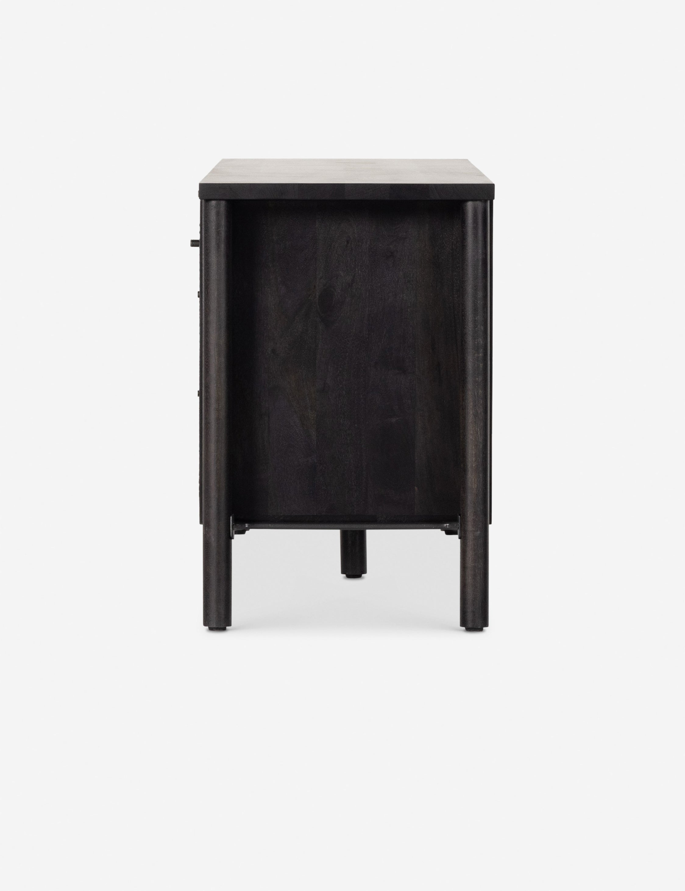 Lulu and Georgia - Isaura Media Console