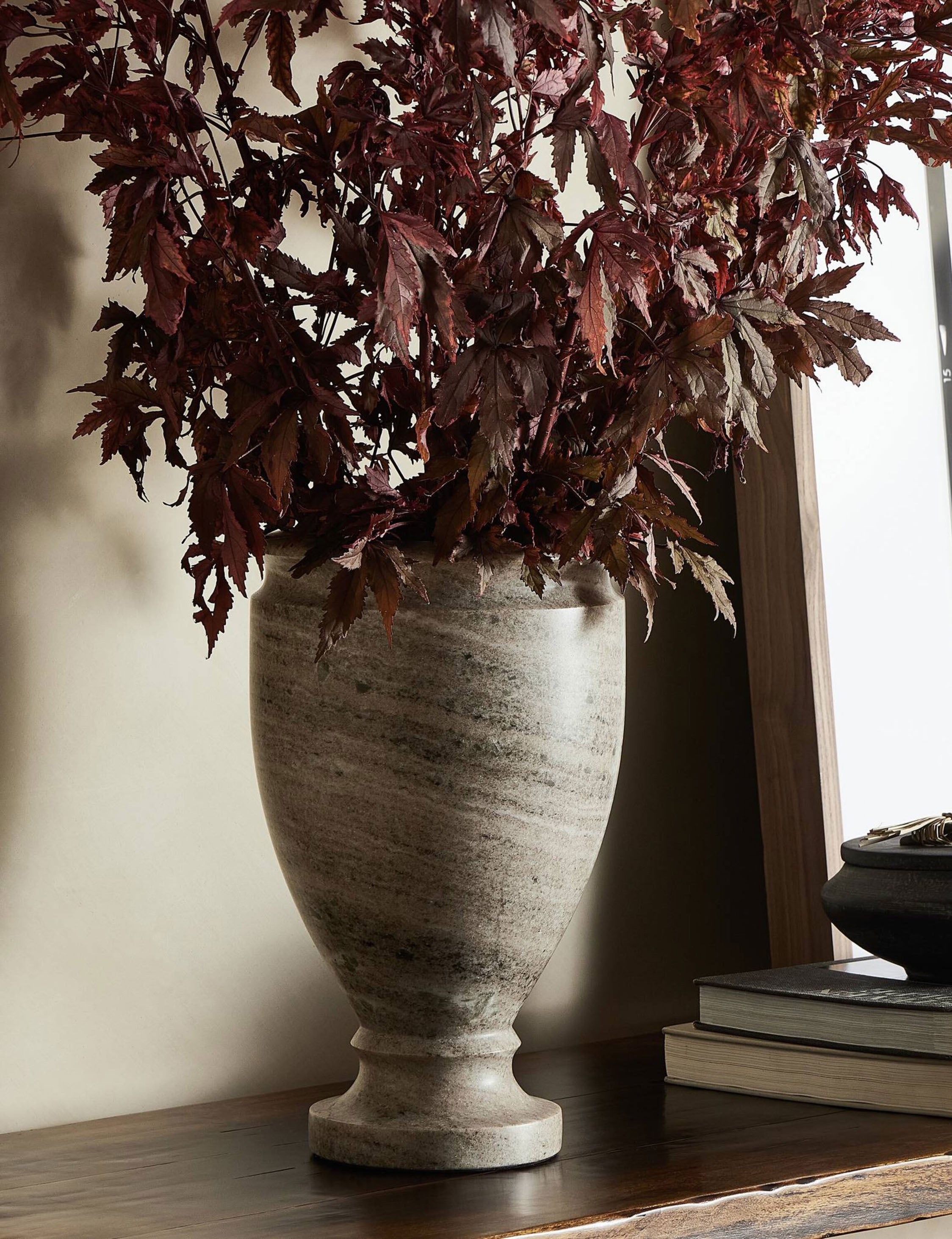 Lulu and Georgia - Cesar Vase