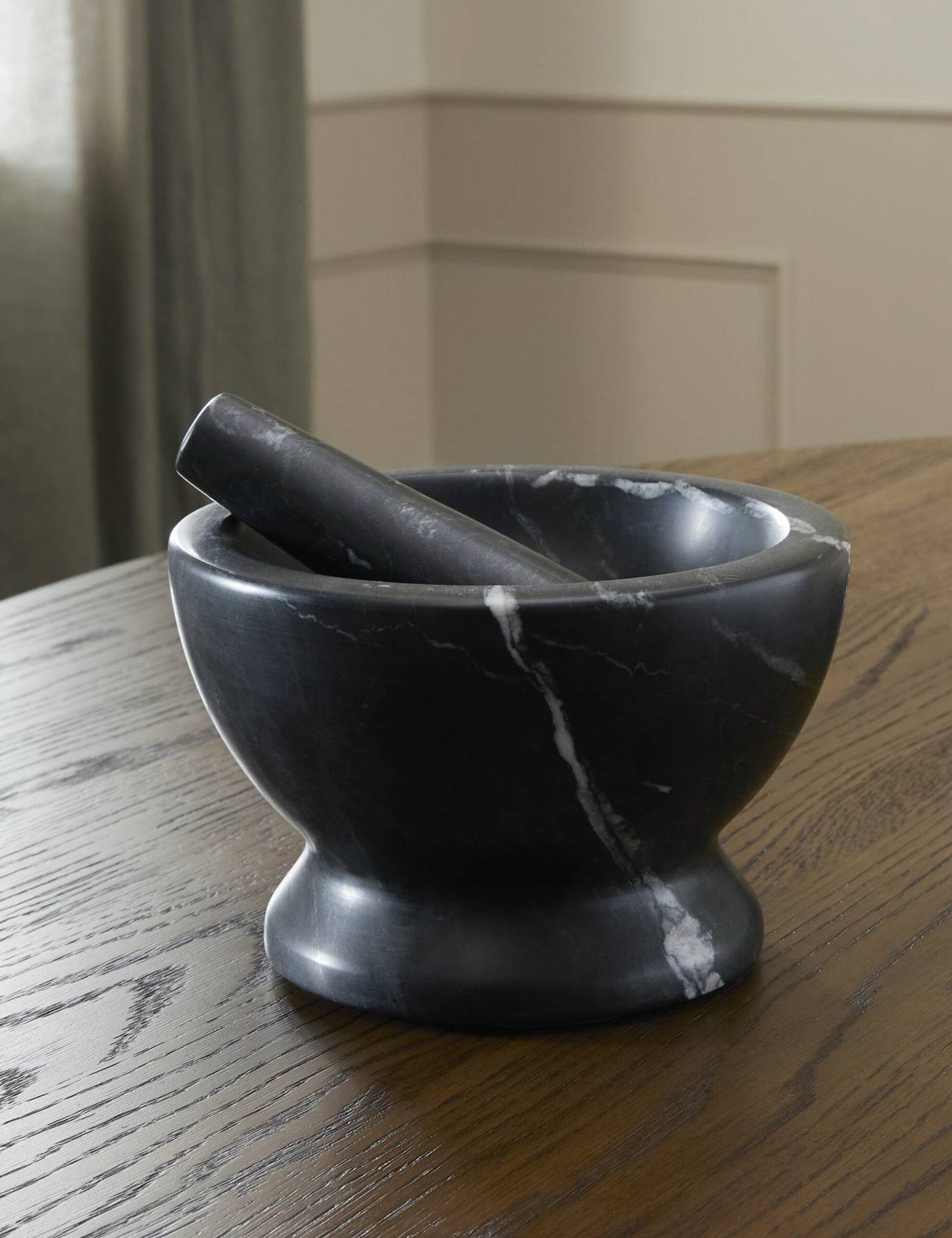 Lulu and Georgia - Salla Mortar and Pestle