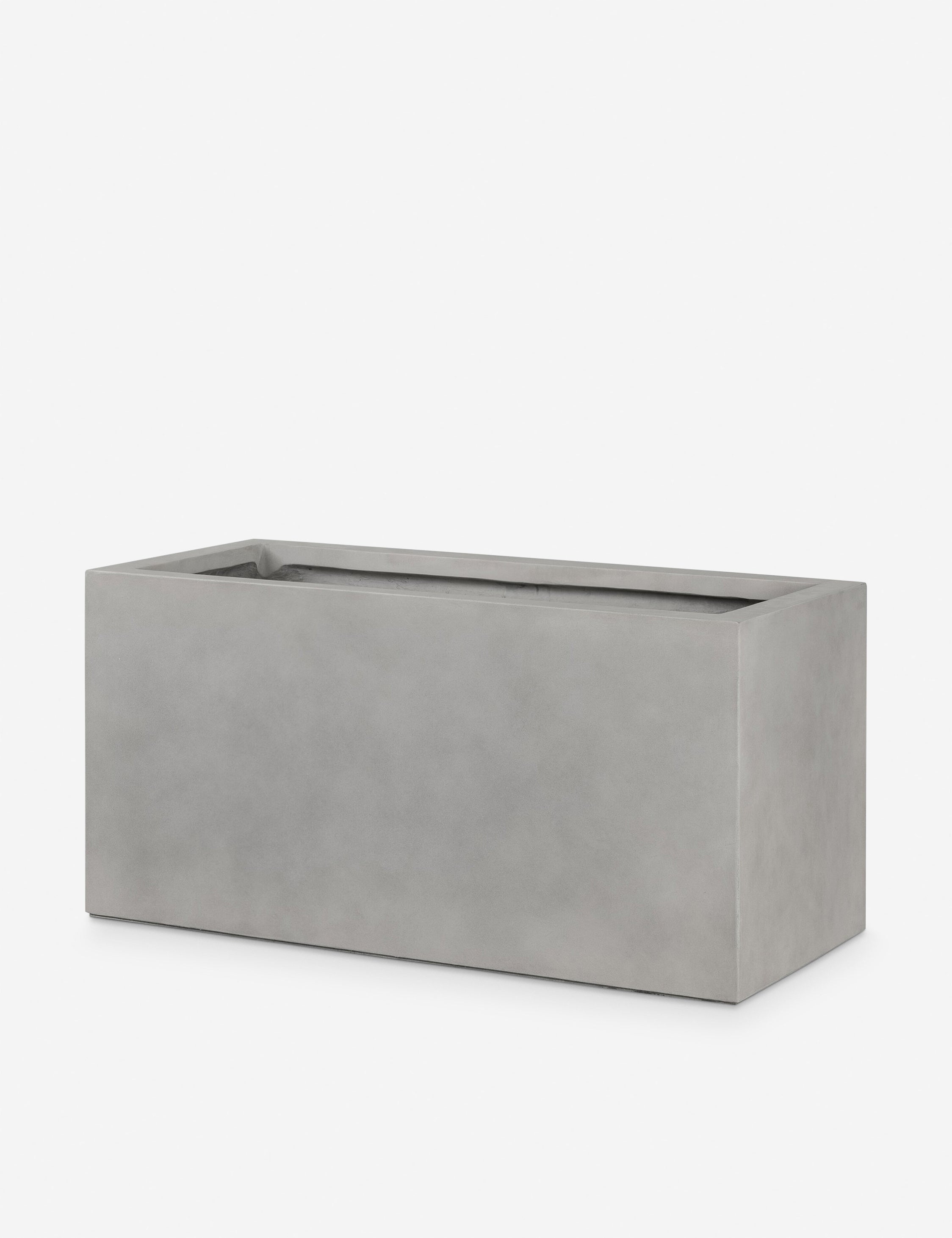 Lulu and Georgia - Sanchez Planter