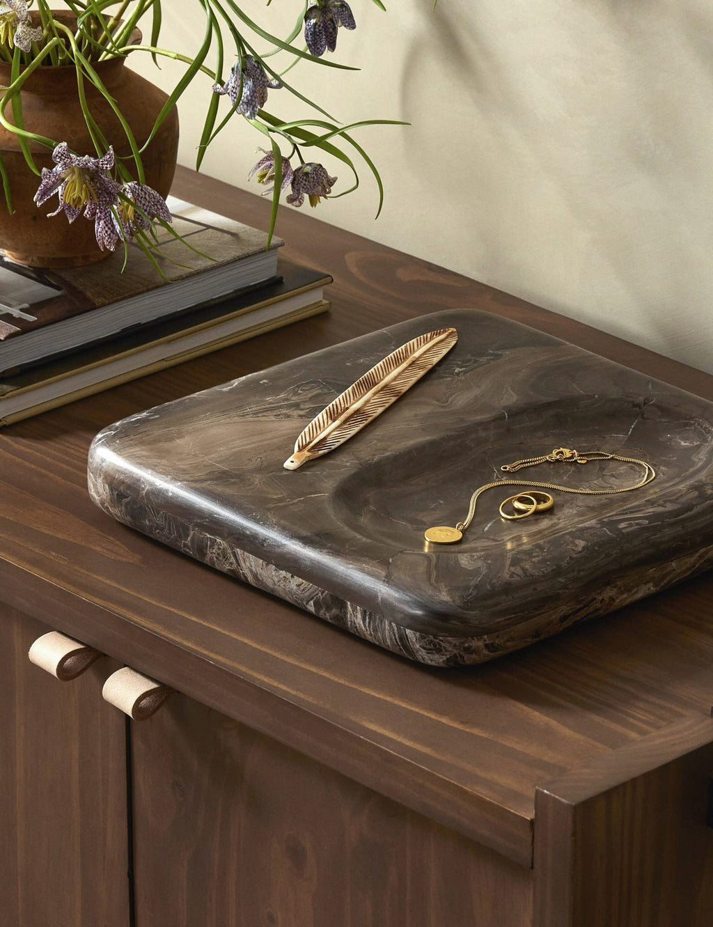 Lulu and Georgia - Bellett Catchall