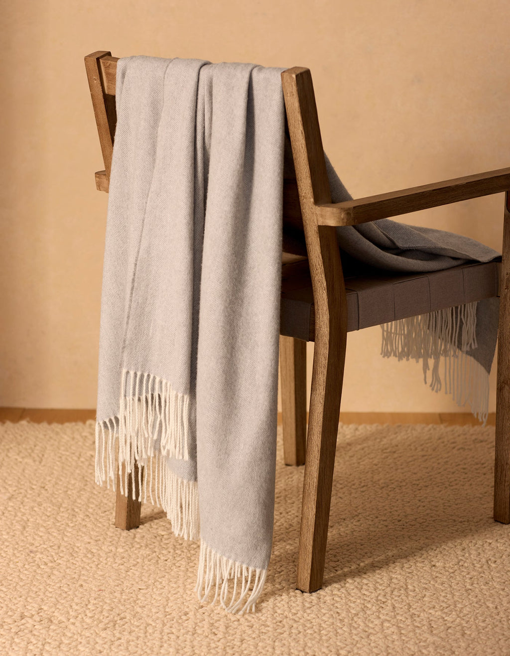 Cozy Earth - Bamboo Herringbone Tassel Throw