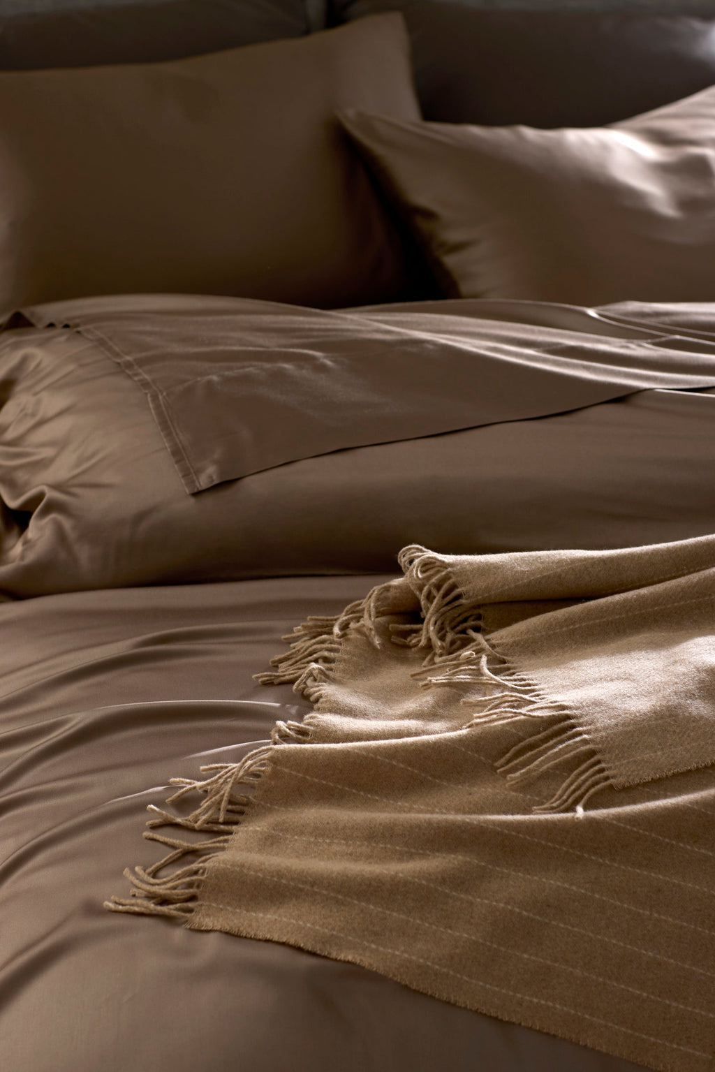 Cozy Earth - Florence Throw - Last Chance