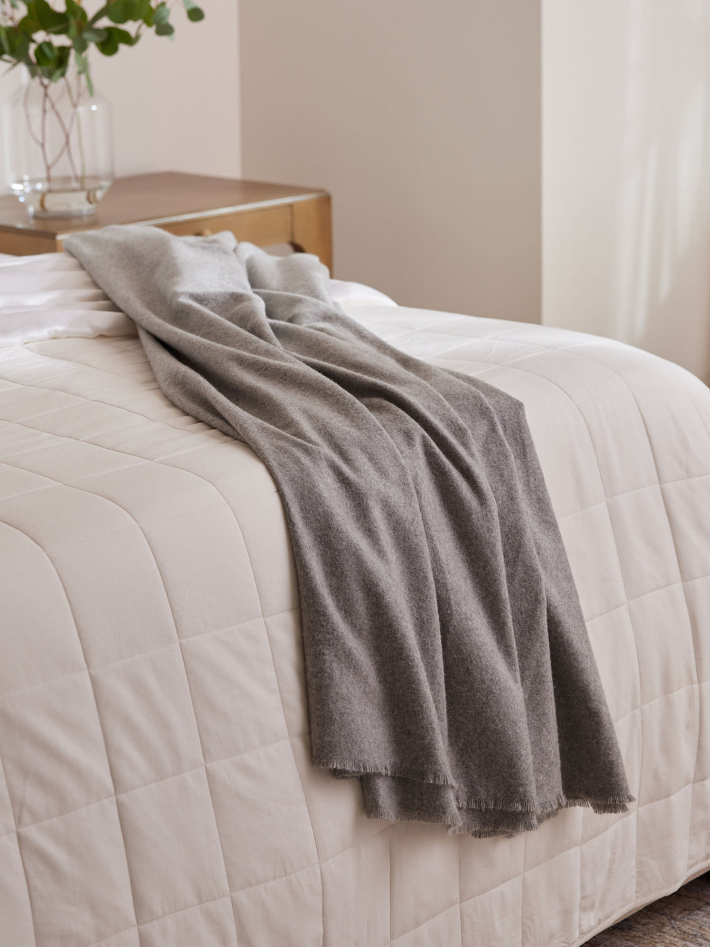 Cozy Earth - Cashmere Fringe Blanket - Wholesale