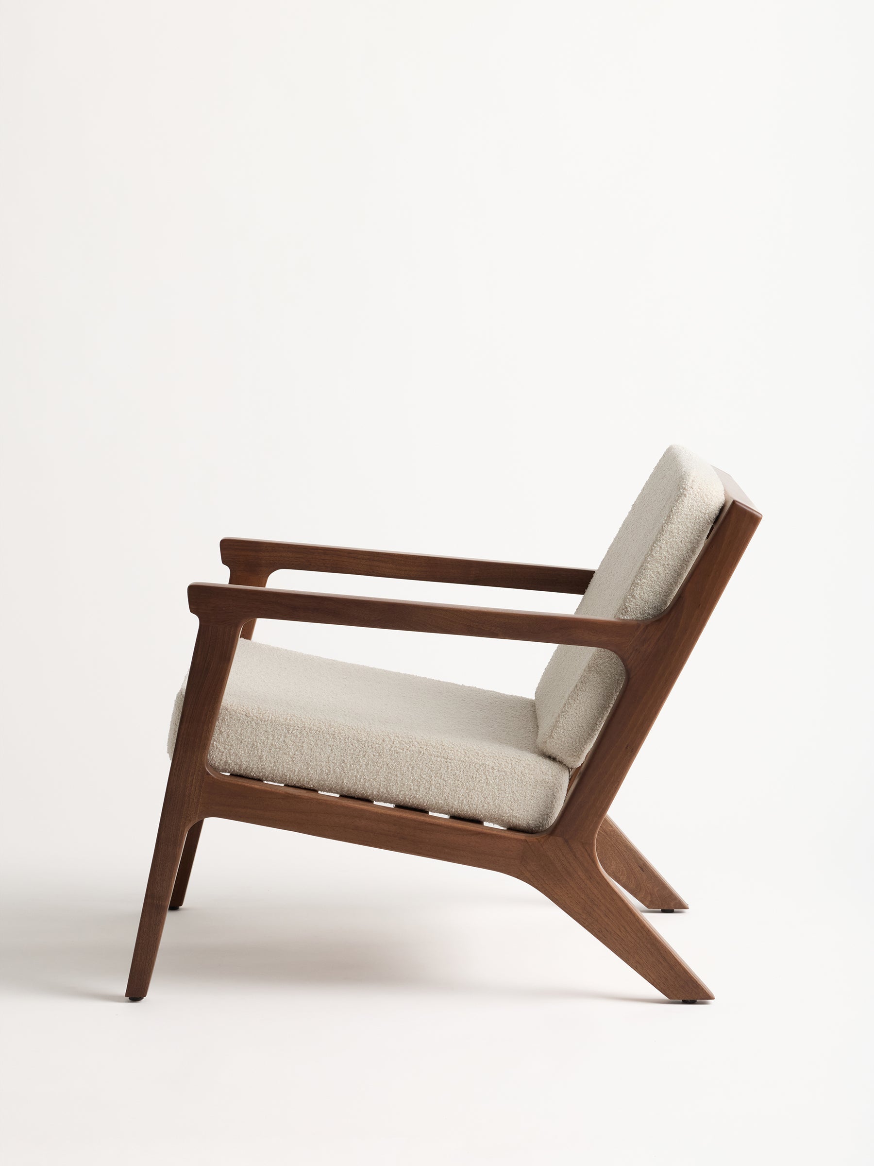 Cozy Earth - Coronado Lounge Chair