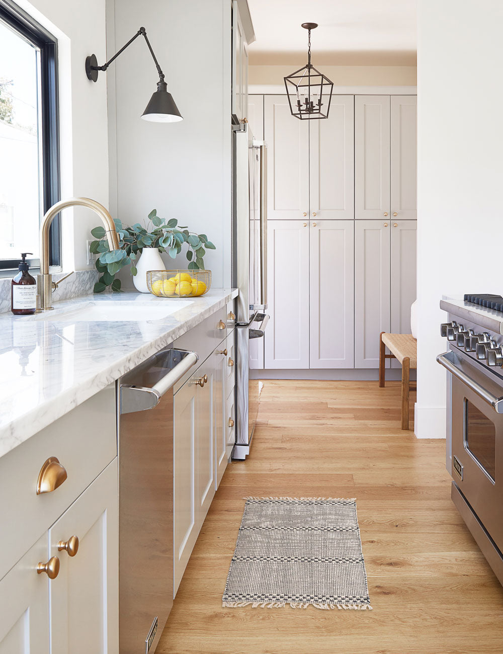 Lulu and Georgia - Masha Mat