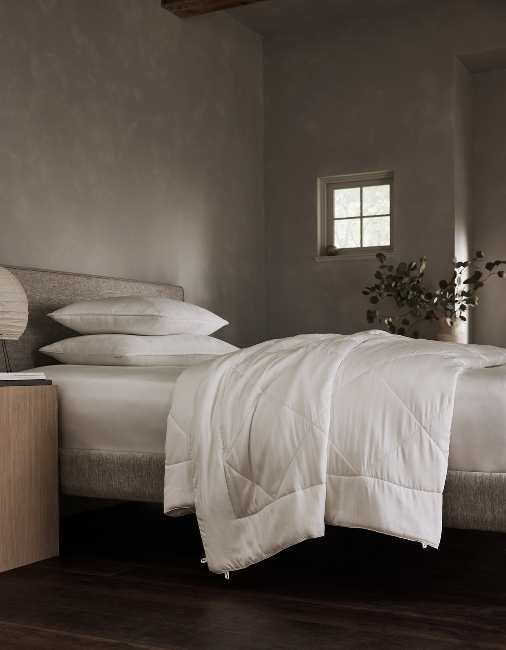 Cozy Earth - Bamboo Viscose Comforter