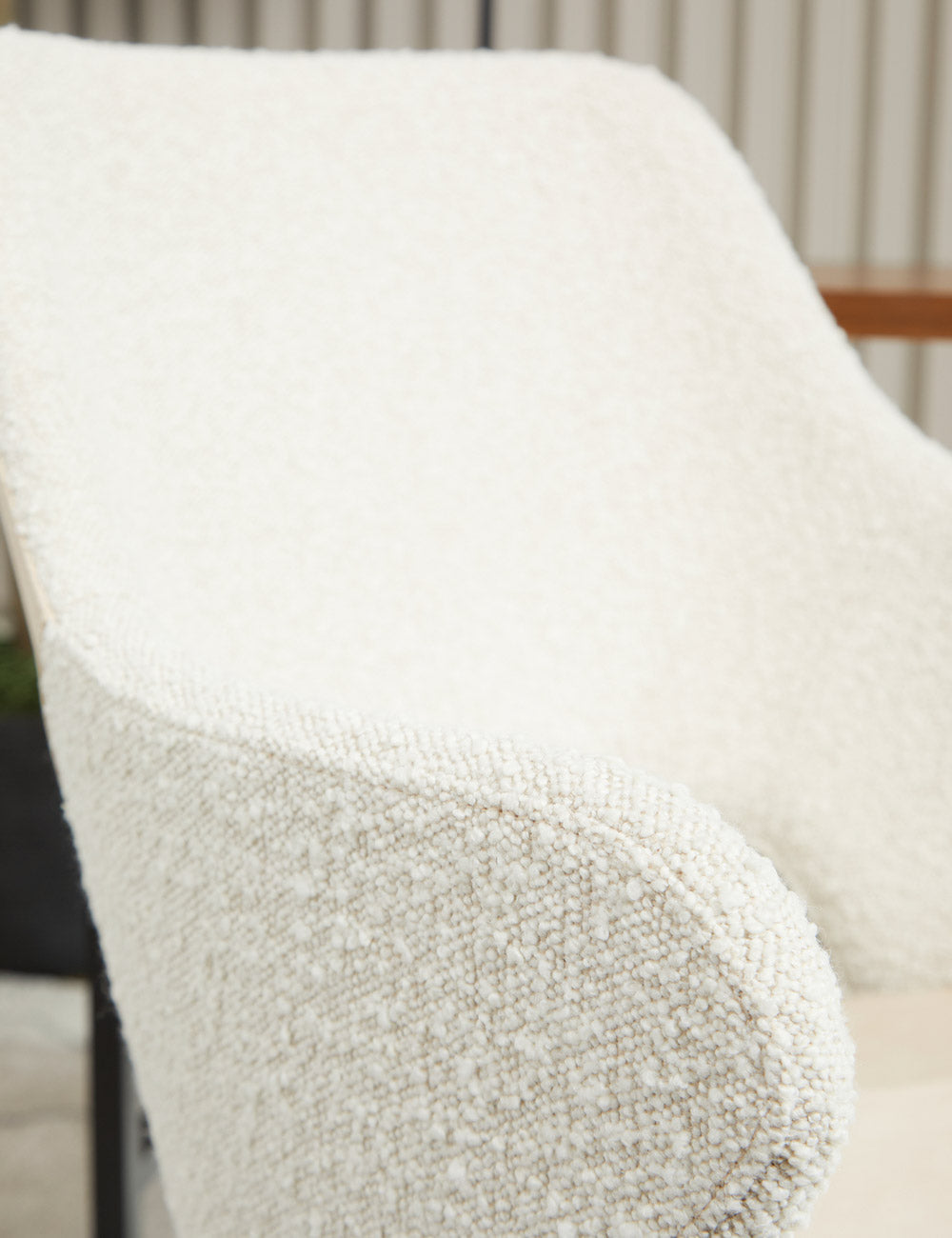 Lulu and Georgia - April Office Chair