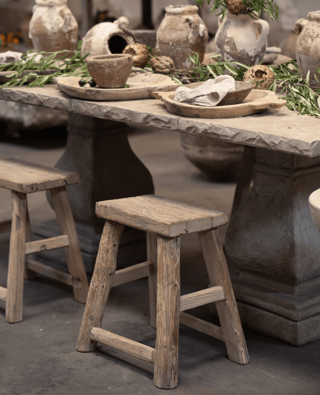 Olive Ateliers - Elm Wood Stool - White Wash