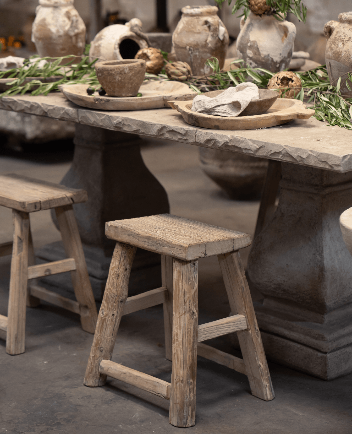 Olive Ateliers - Elm Wood Stool - White Wash
