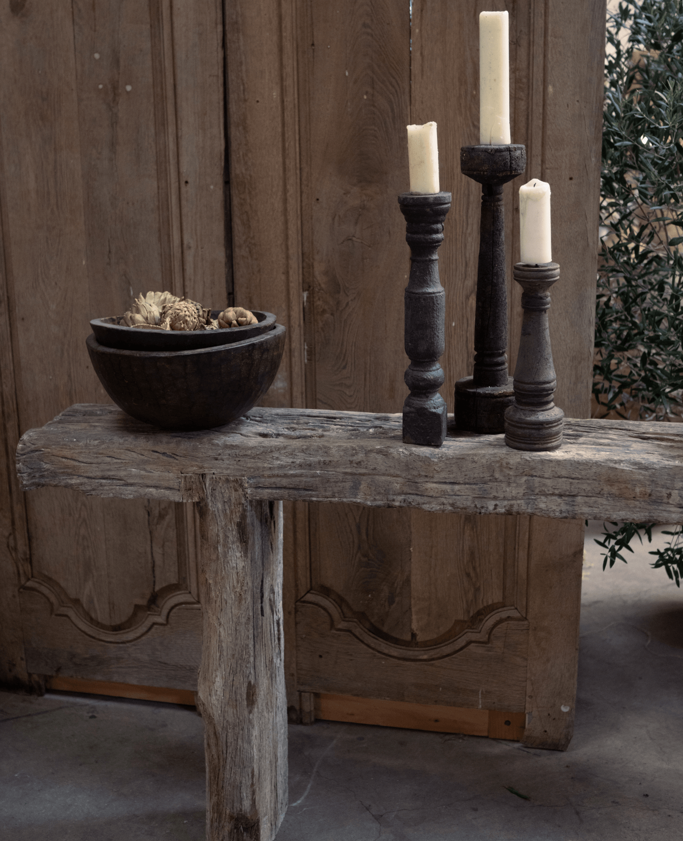 Olive Ateliers - Acacia Wood Console