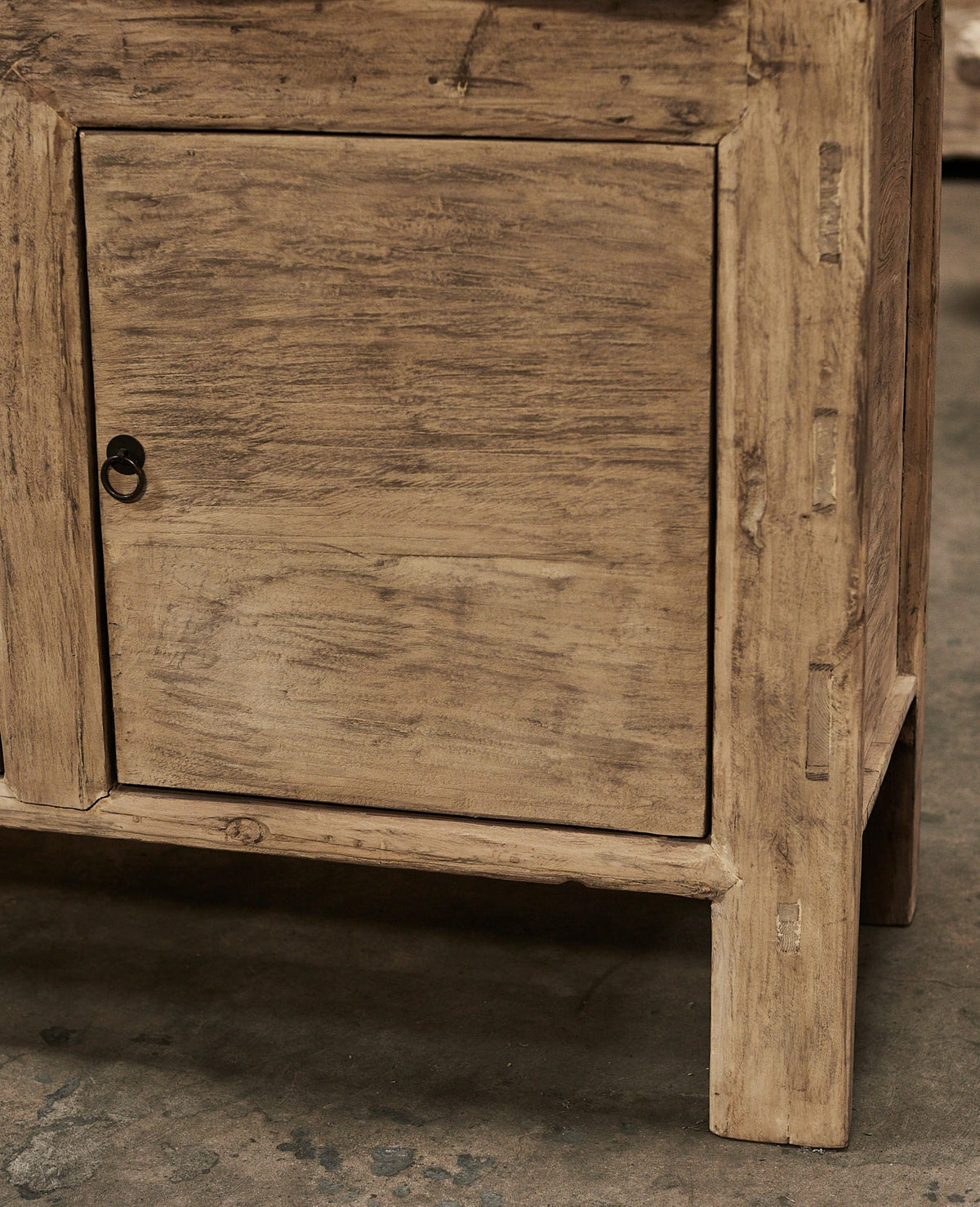 Olive Ateliers - Credenza - Bleached