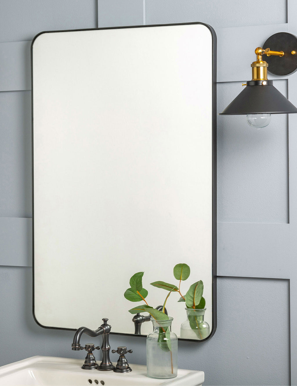 Lulu and Georgia - Lyta Mirror