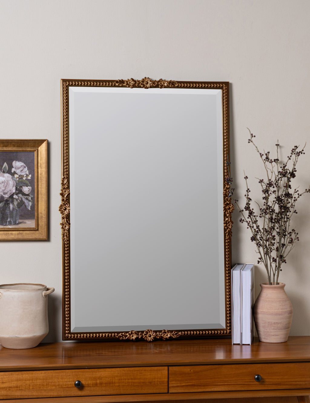 Lulu and Georgia - Cantara Mirror