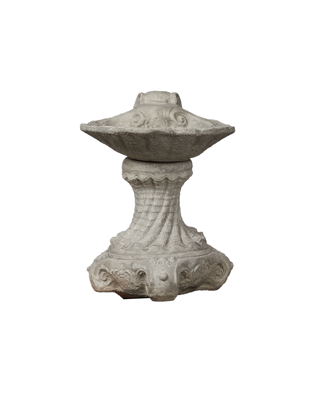 Olive Ateliers - Cast Shell Bird Bath