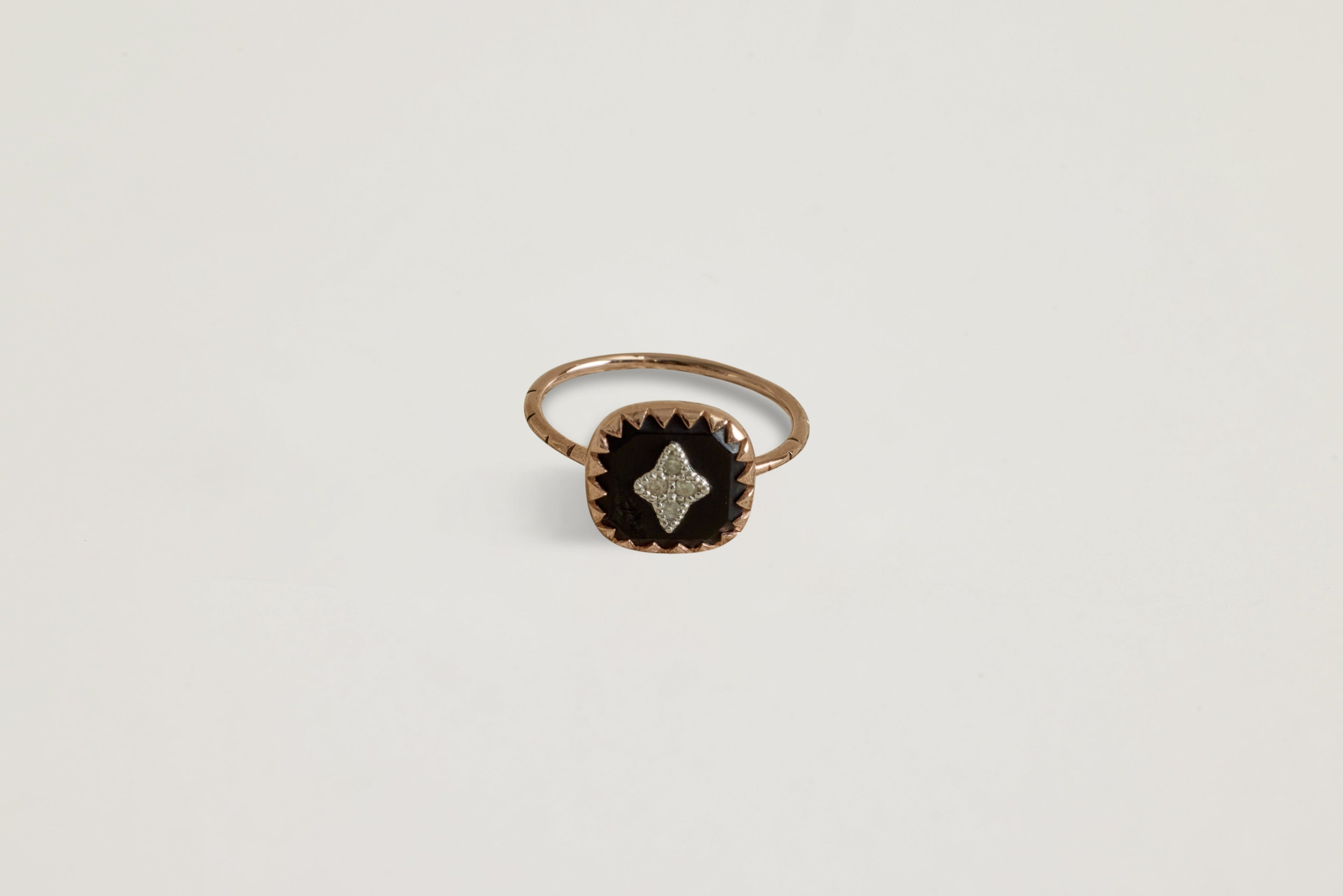 Nicky Kehoe - Pierrot Ring, Noir (Size 52)