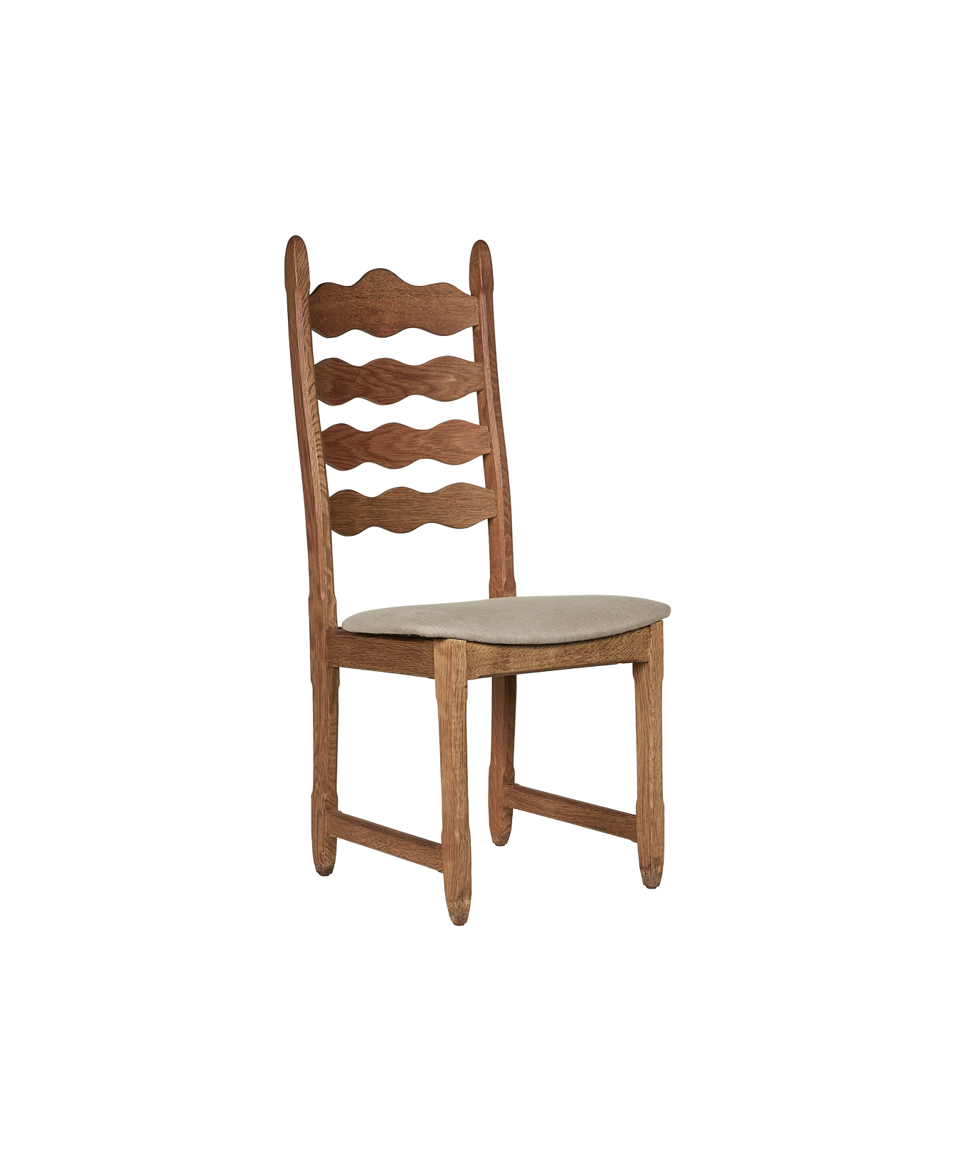 Olive Ateliers - Henning Chair - Scallop