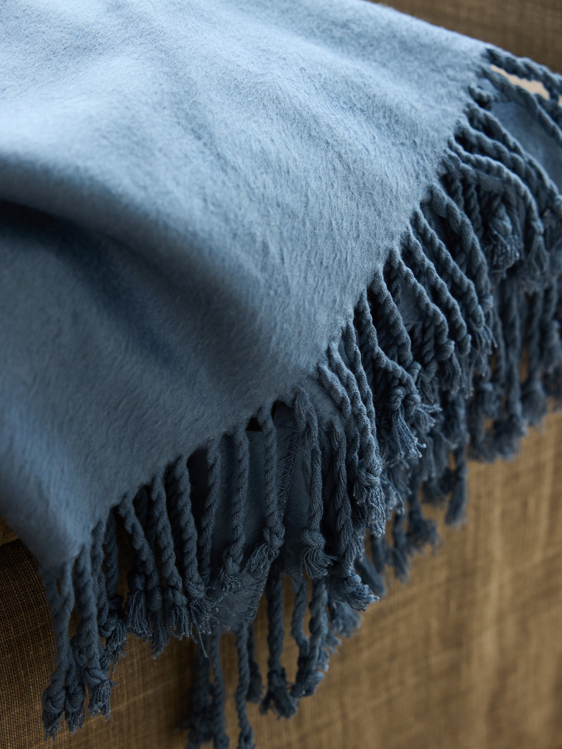 Cozy Earth - Bamboo Tassel Throw - Wholesale