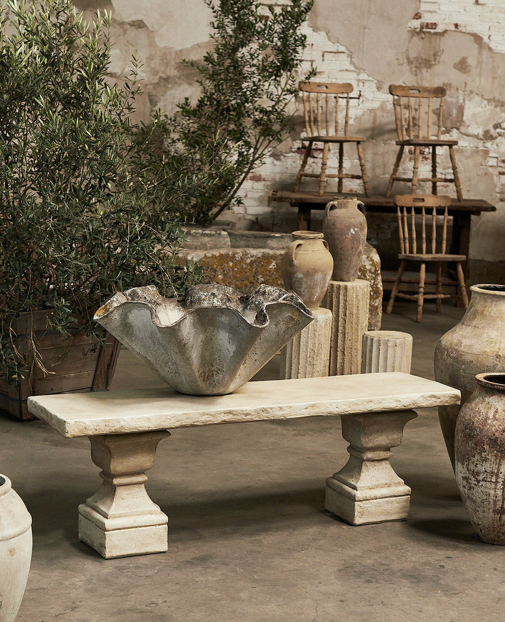 Olive Ateliers - Cast Finial Bench
