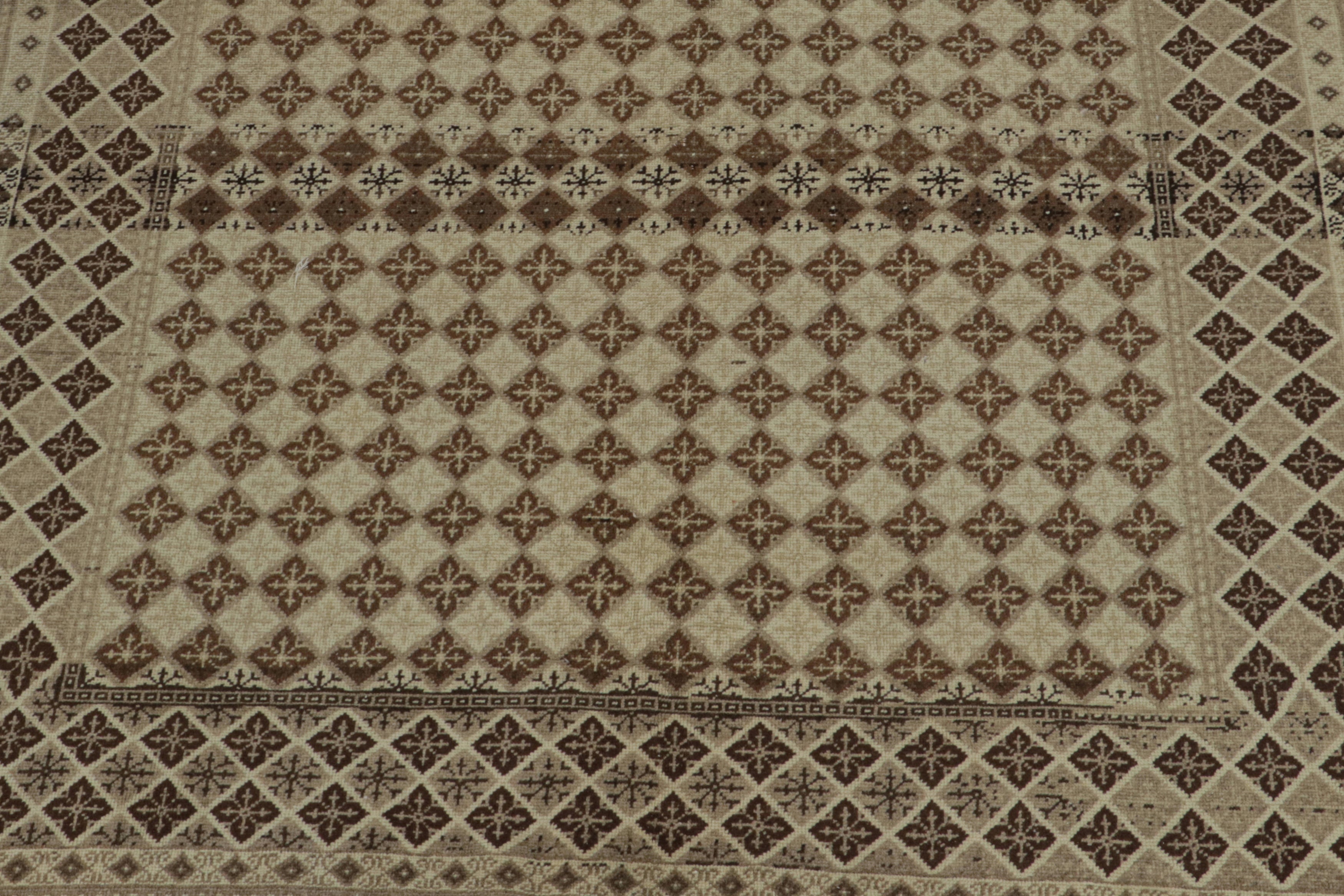Nicky Kehoe - Turkish Diamond Pattern Rug 4’5 X 7’9