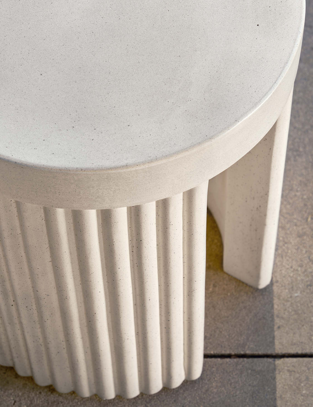 Lulu and Georgia - Lelia Indoor / Outdoor Stool