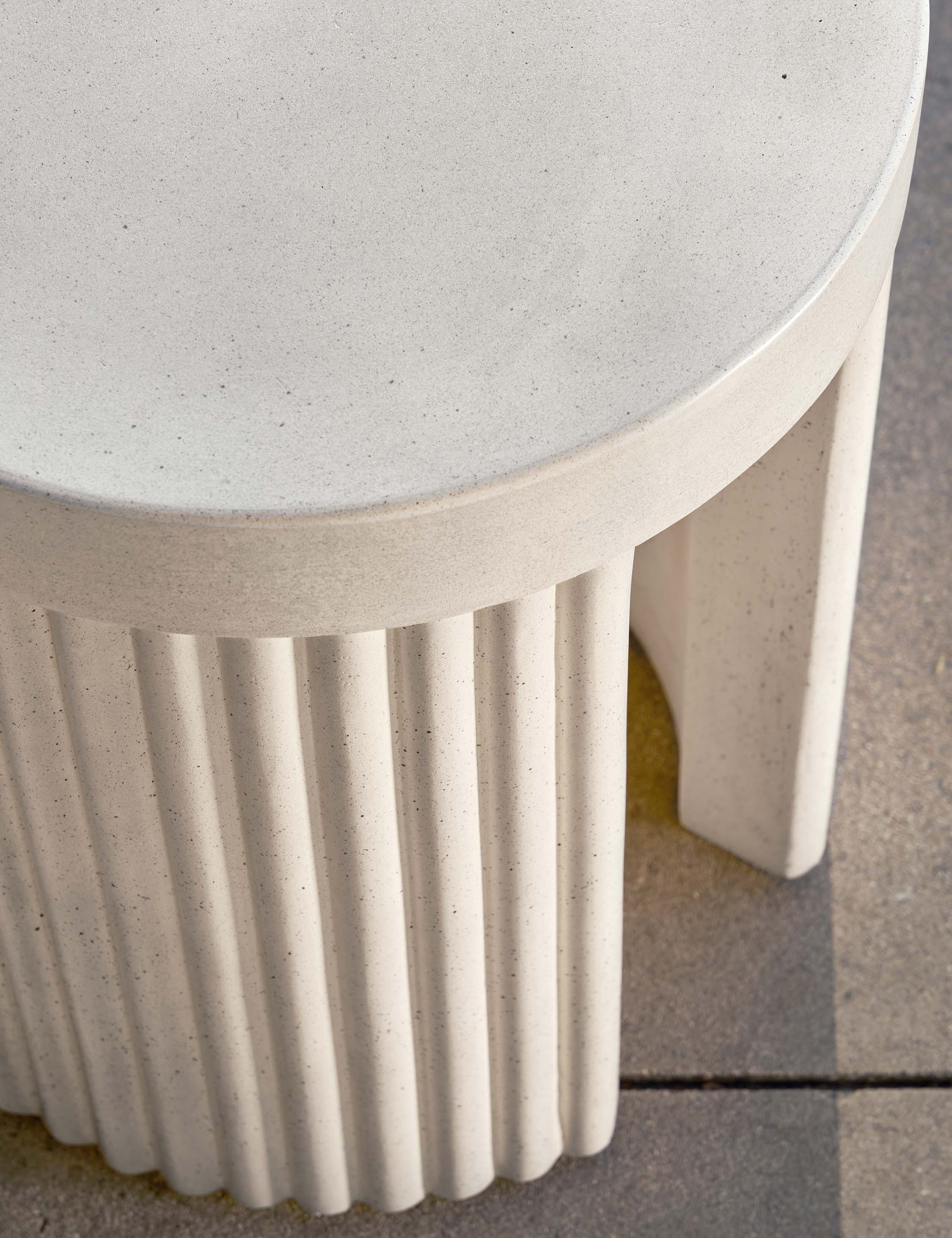 Lulu and Georgia - Lelia Indoor / Outdoor Stool