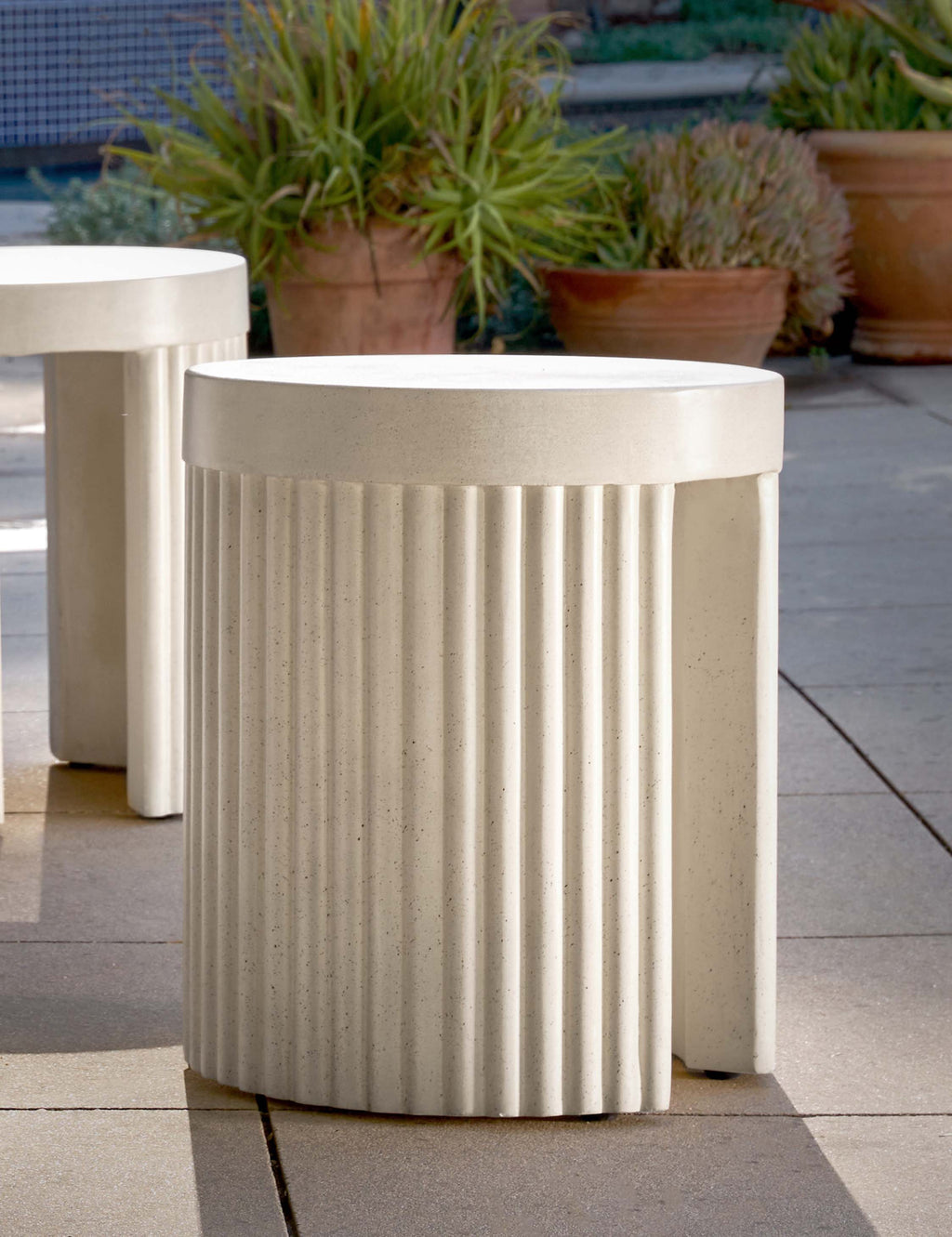 Lulu and Georgia - Lelia Indoor / Outdoor Stool