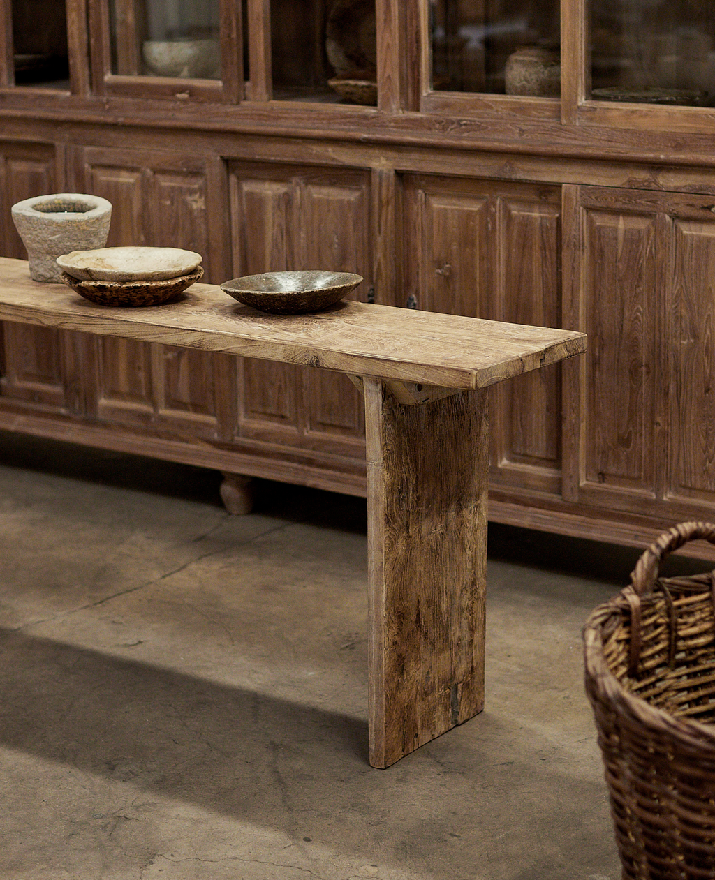 Olive Ateliers - Acacia Console